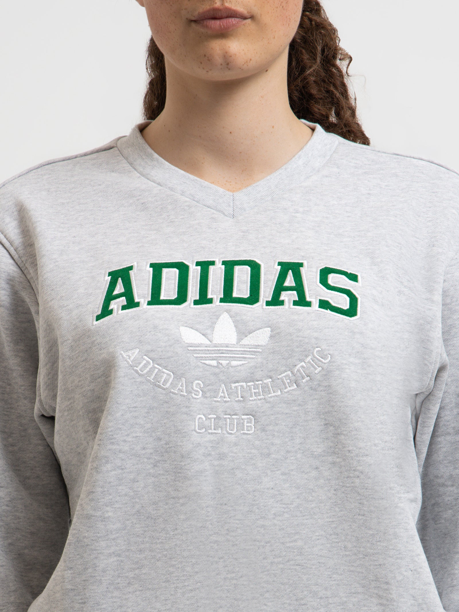 Adidas grey crew store sweatshirt