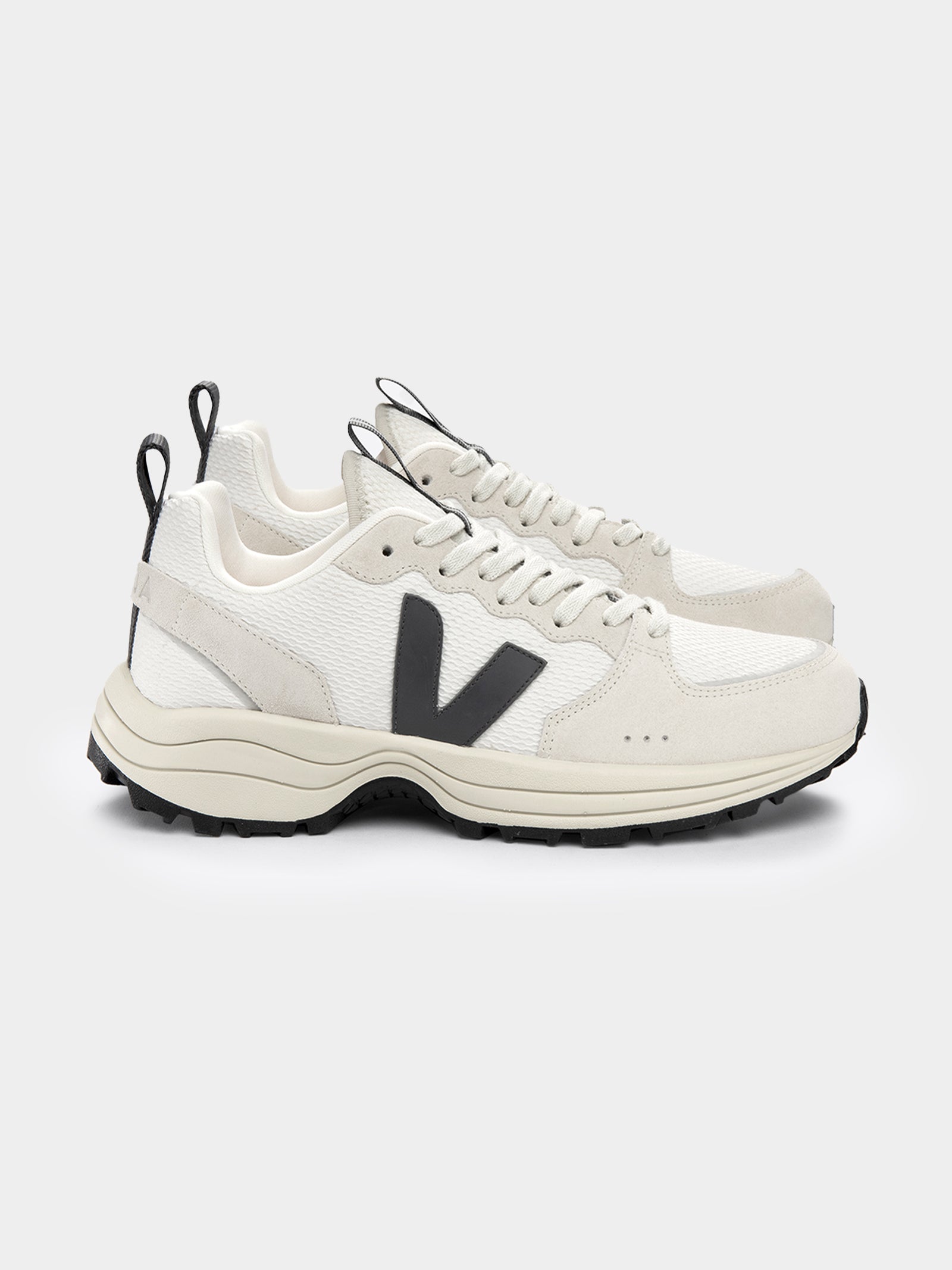 Veja Mens Venturi Alveomesh Sneakers in White Multi | Glue Store