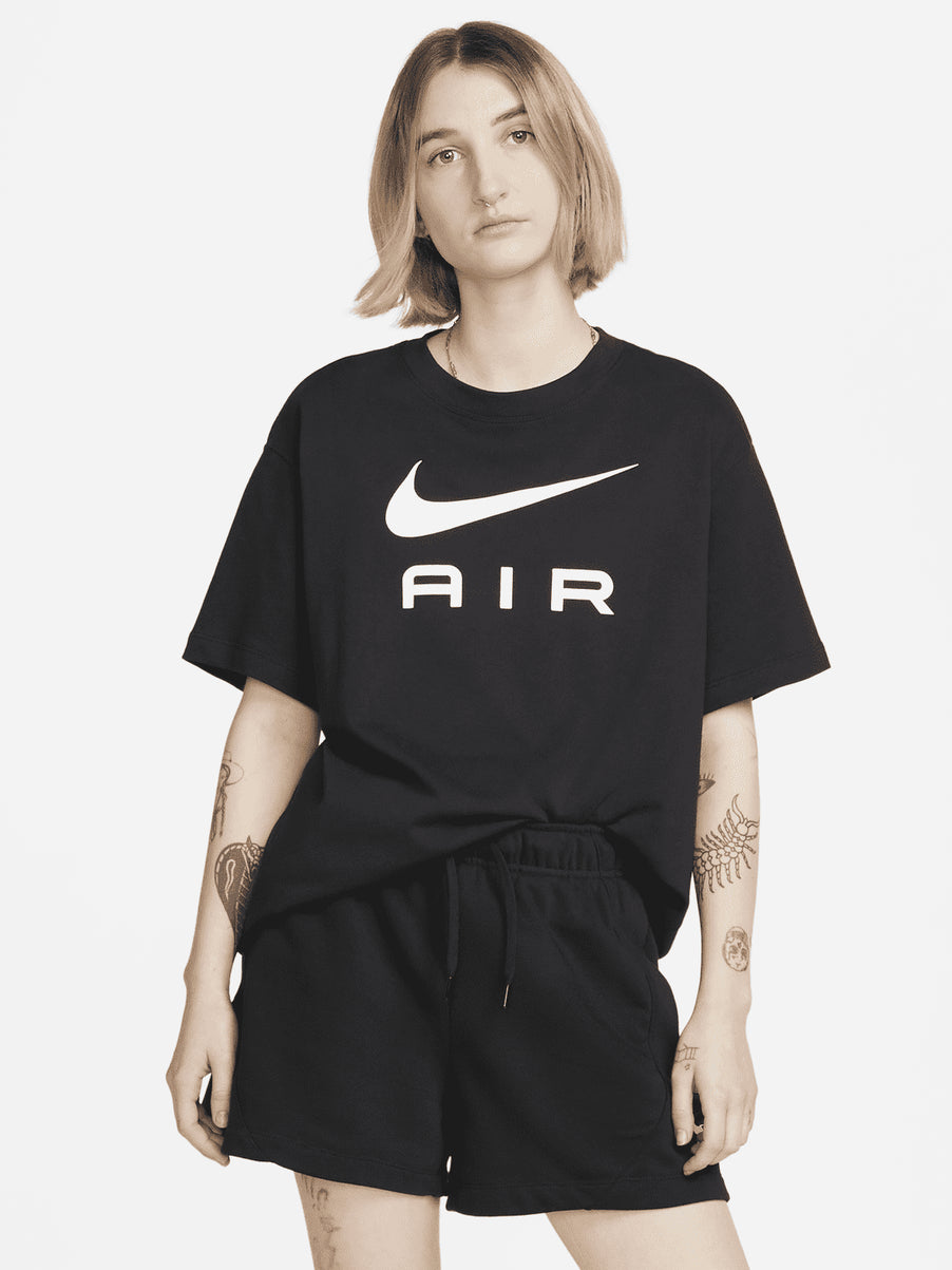 Nike Nike Air T-Shirt in Black | Black