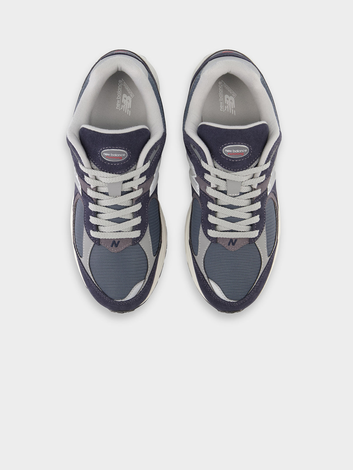 New Balance Unisex 2002R Sneakers in Navy & Grey | Navy/Grey