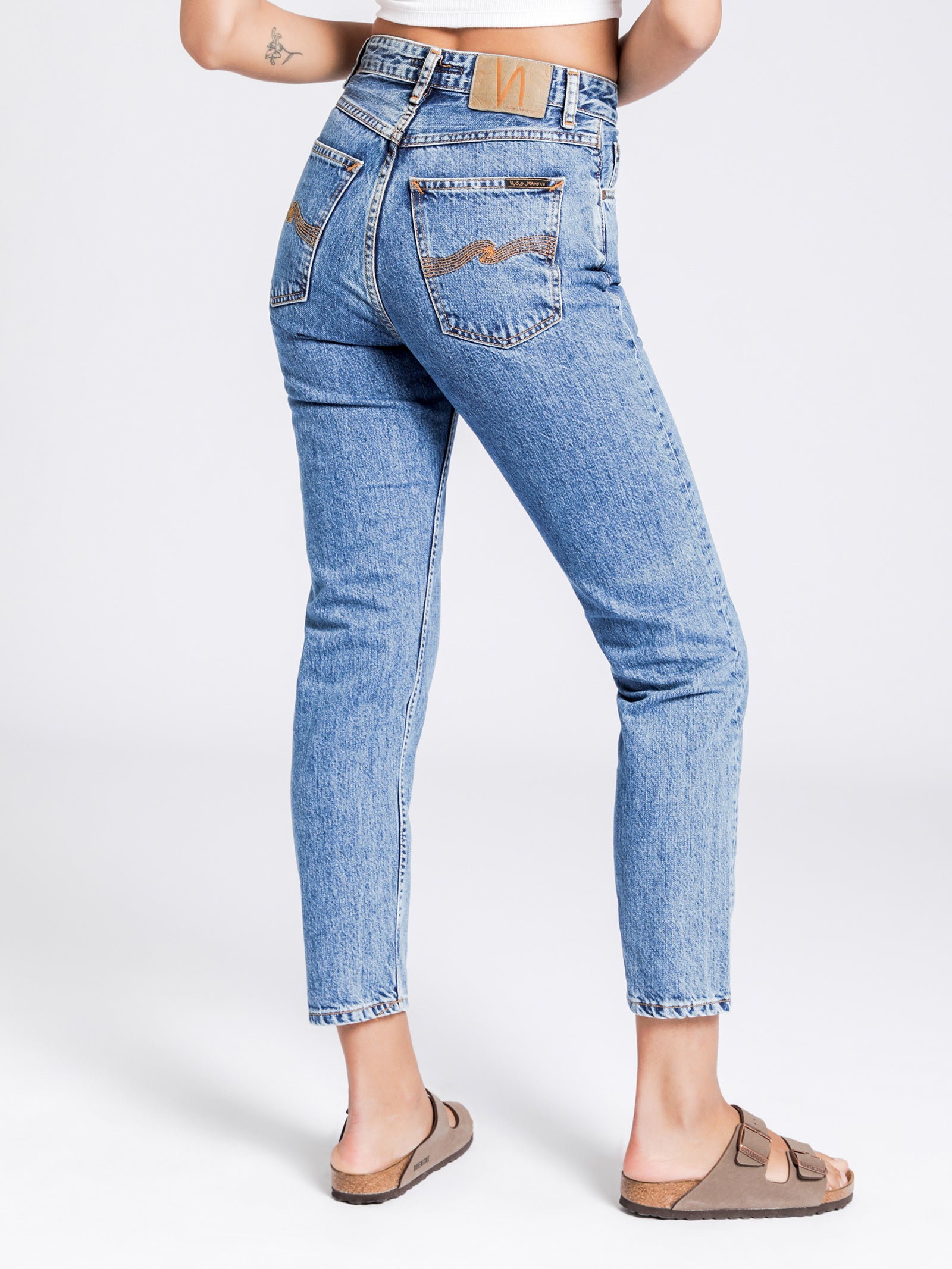 Breezy Britt Slim Tapered Jeans in Friendly Blue