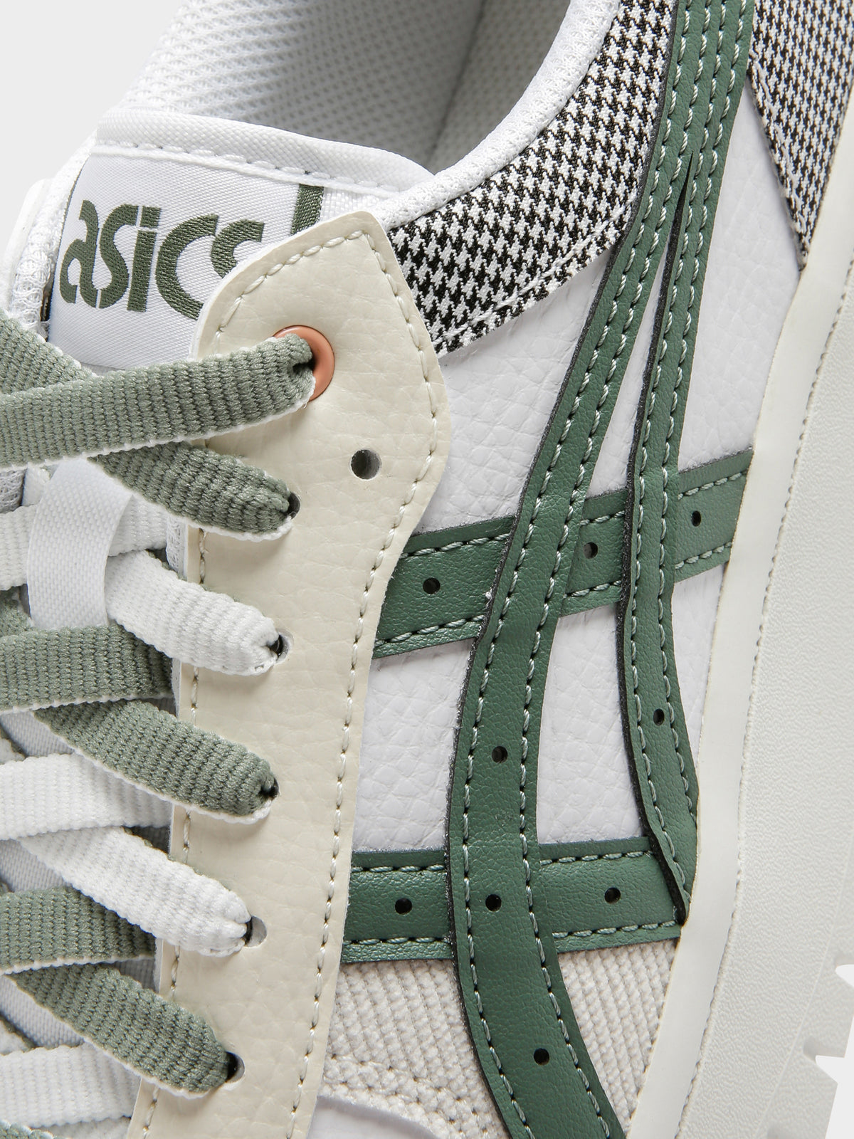 Asics Womens Japan S Platform Sneakers in White & Beige | White/Beig