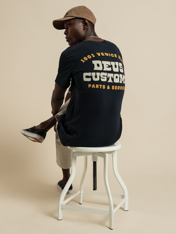 Deus Automatica T-Shirt in Navy Navy | Glue Store