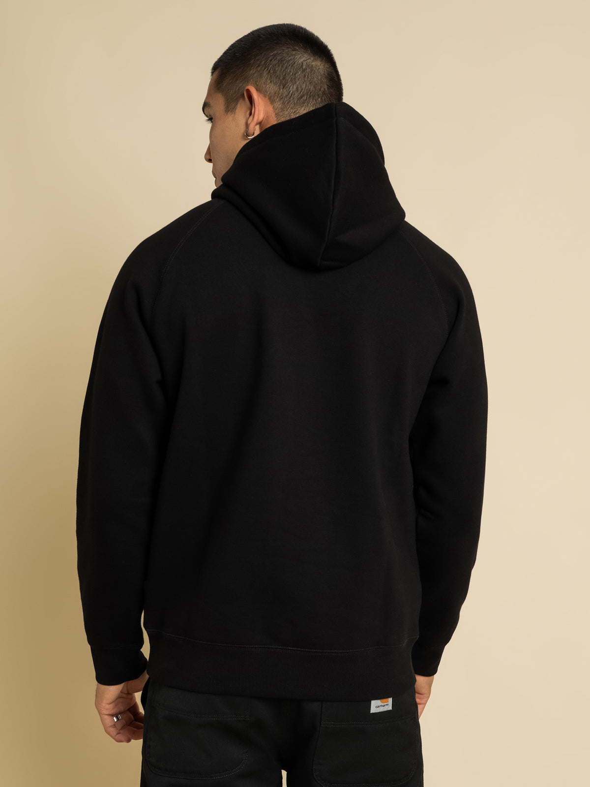 Carhartt Wip Hooded Chase Sweat in Black | Black/Gold