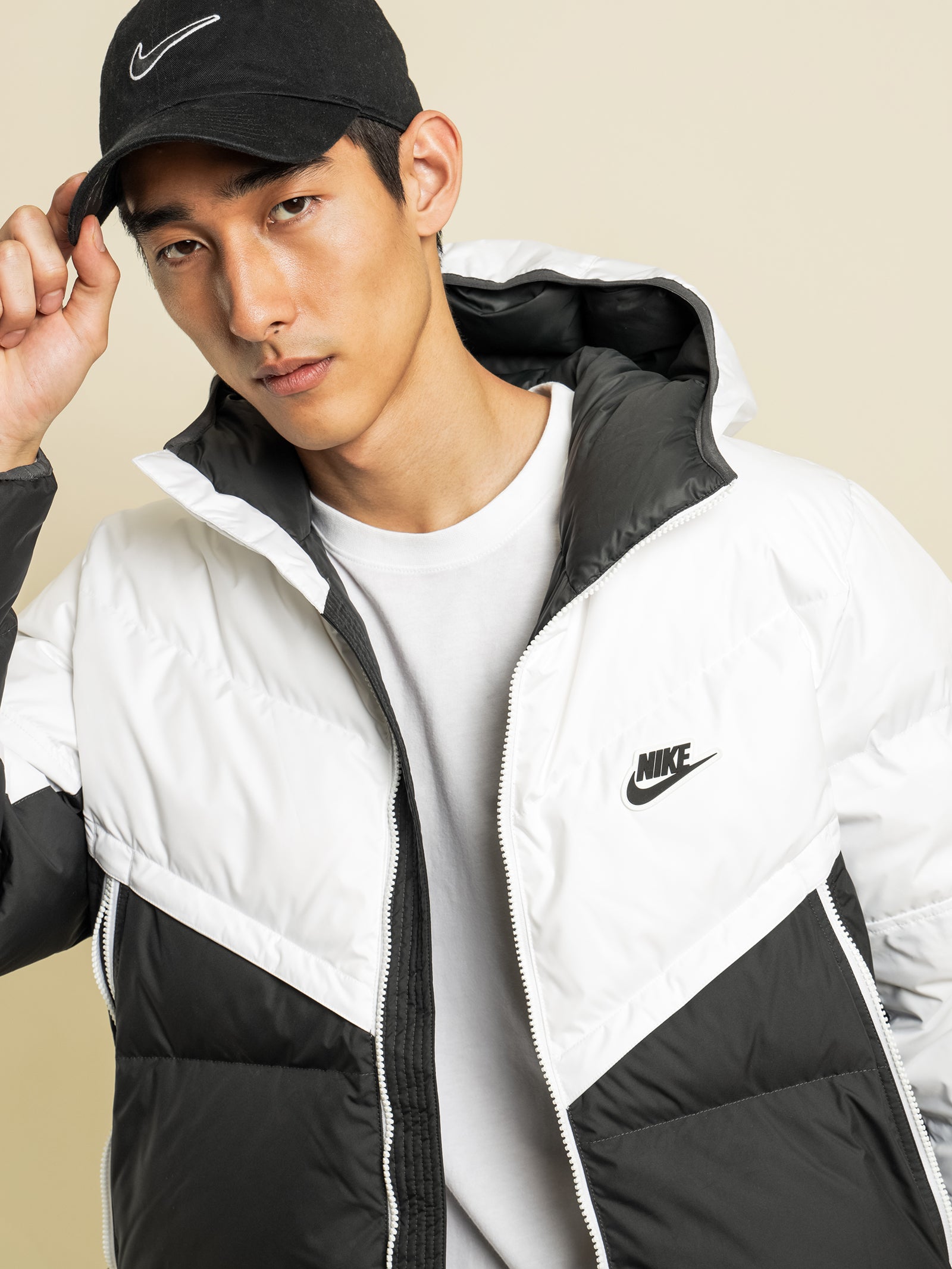 Nike on sale downfill windrunner