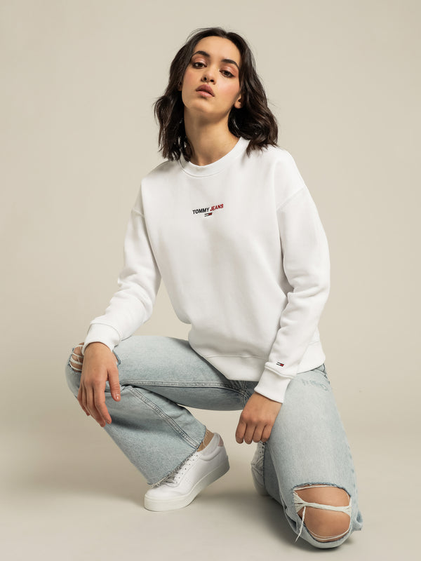 å Linear Chest Logo Crew Neck Sweatshirt in White White | Glue Store