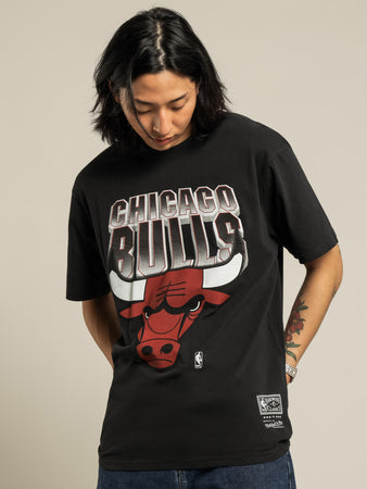 Chicago Bulls T-Shirt in Faded Black - Glue Store