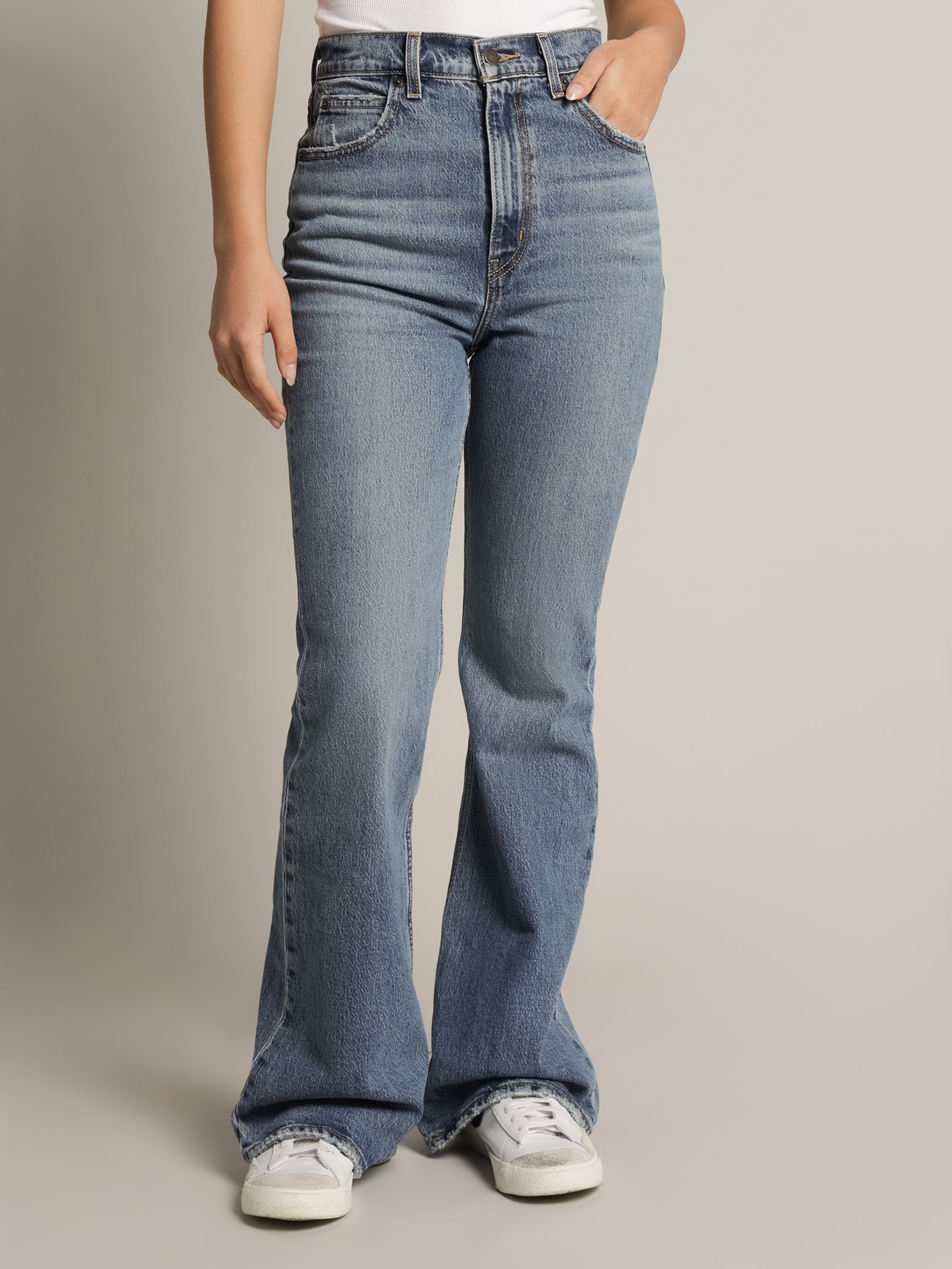 Levi's 70s High Flare Jeans Sonoma Walks