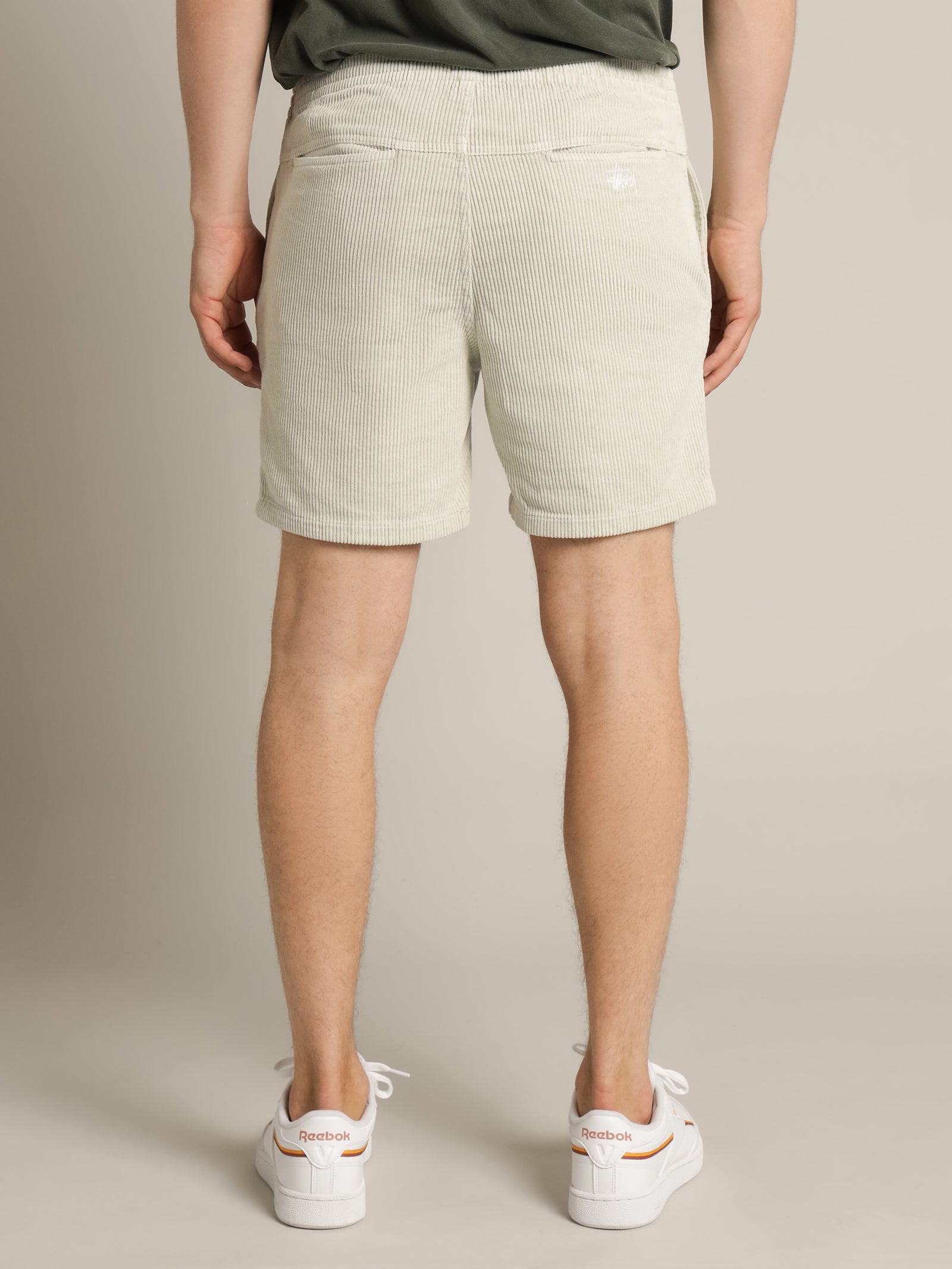 Wide Wale Corduroy Beachshorts in Sand