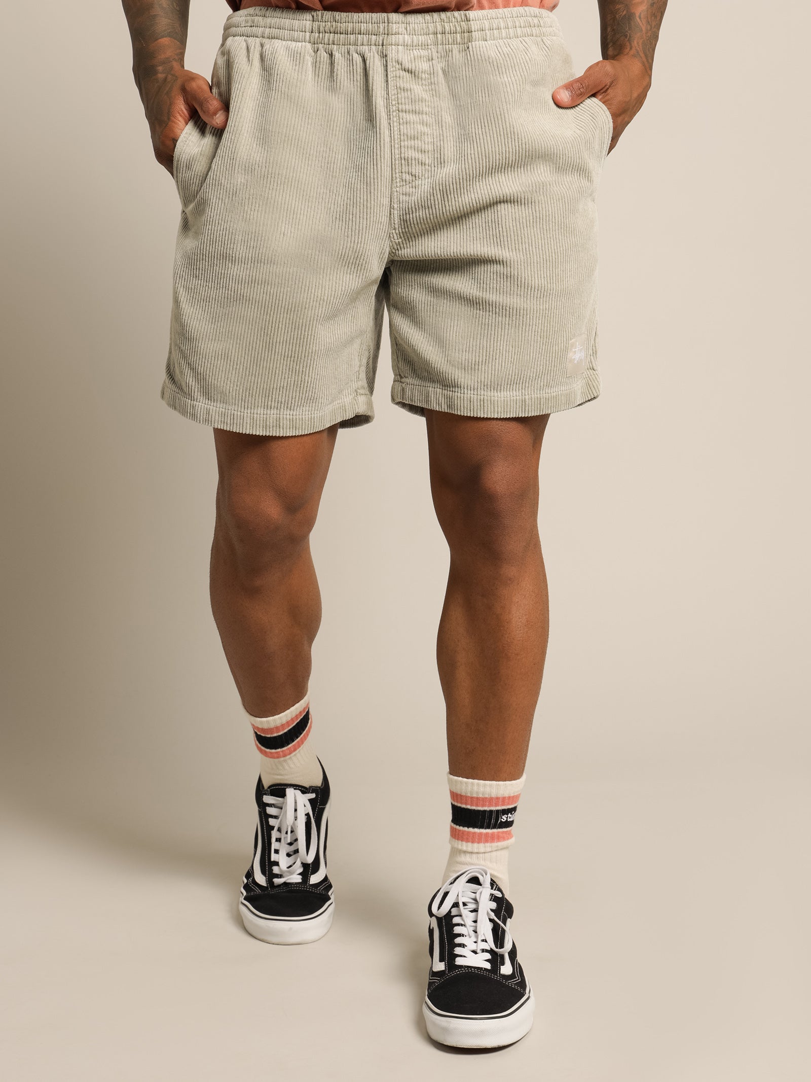 Wide Wale Cord Beachshort in Oat