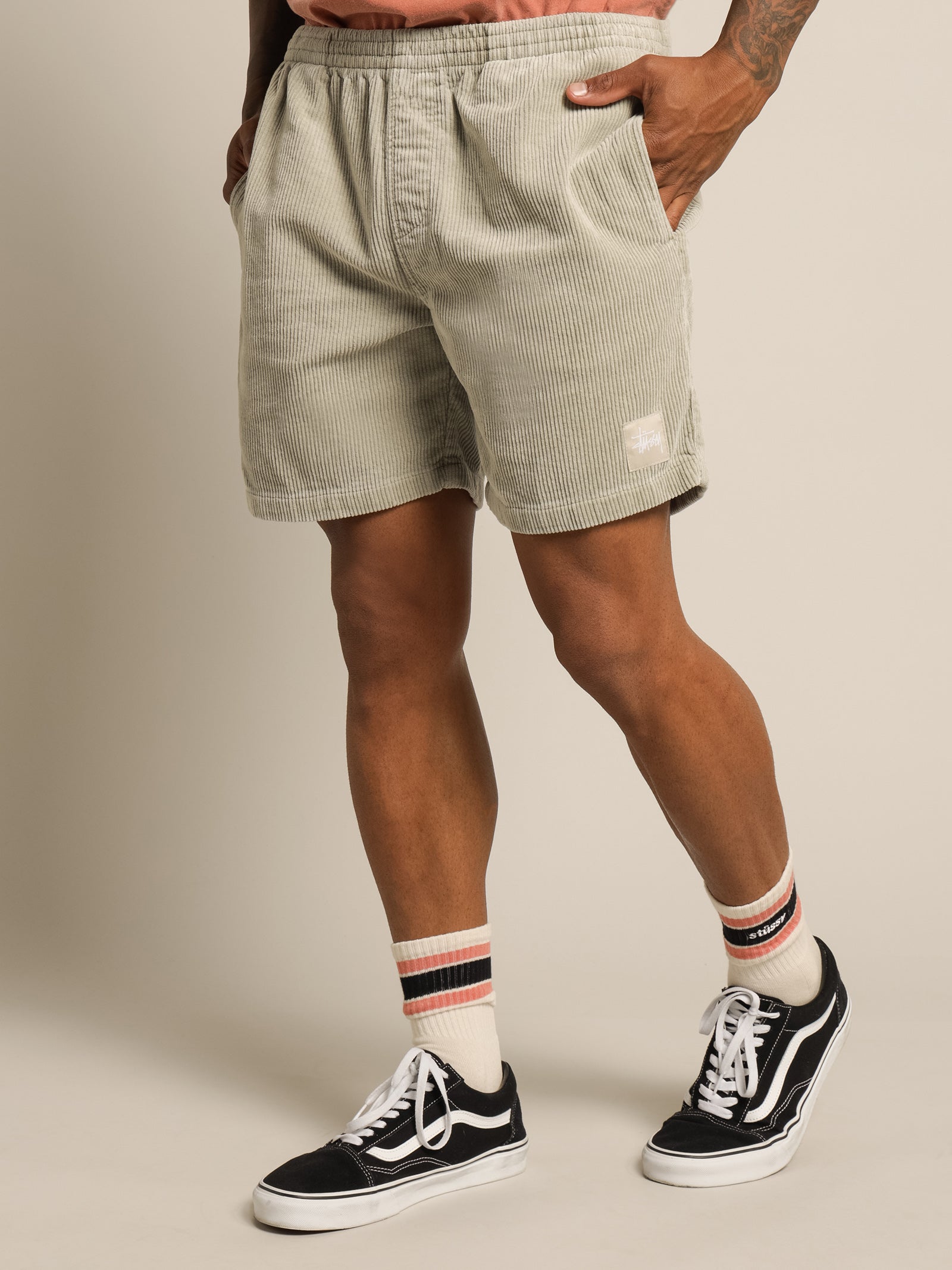 Wide Wale Cord Beachshort in Oat