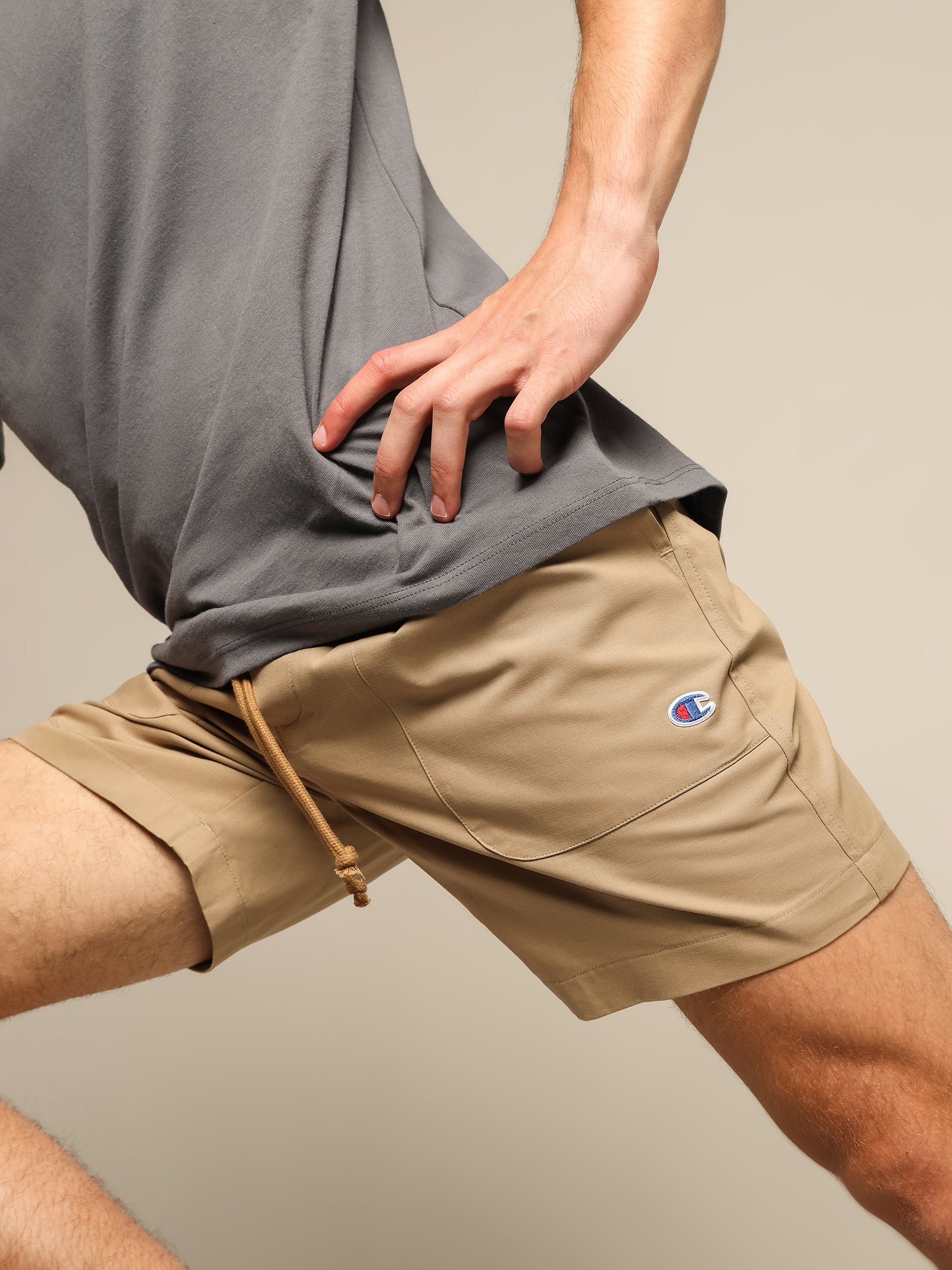 Twill Shorts in Khaki