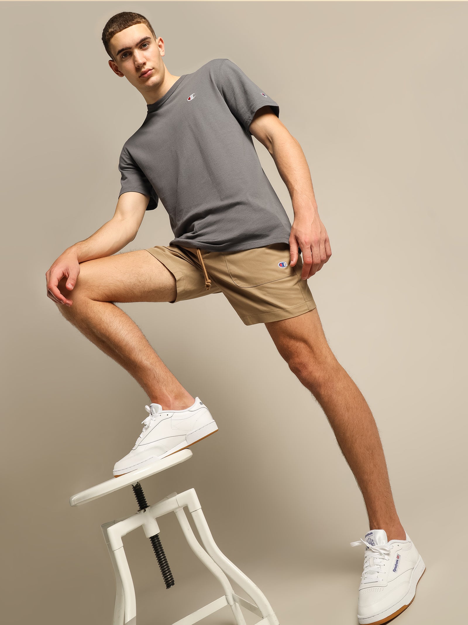 Twill Shorts in Khaki