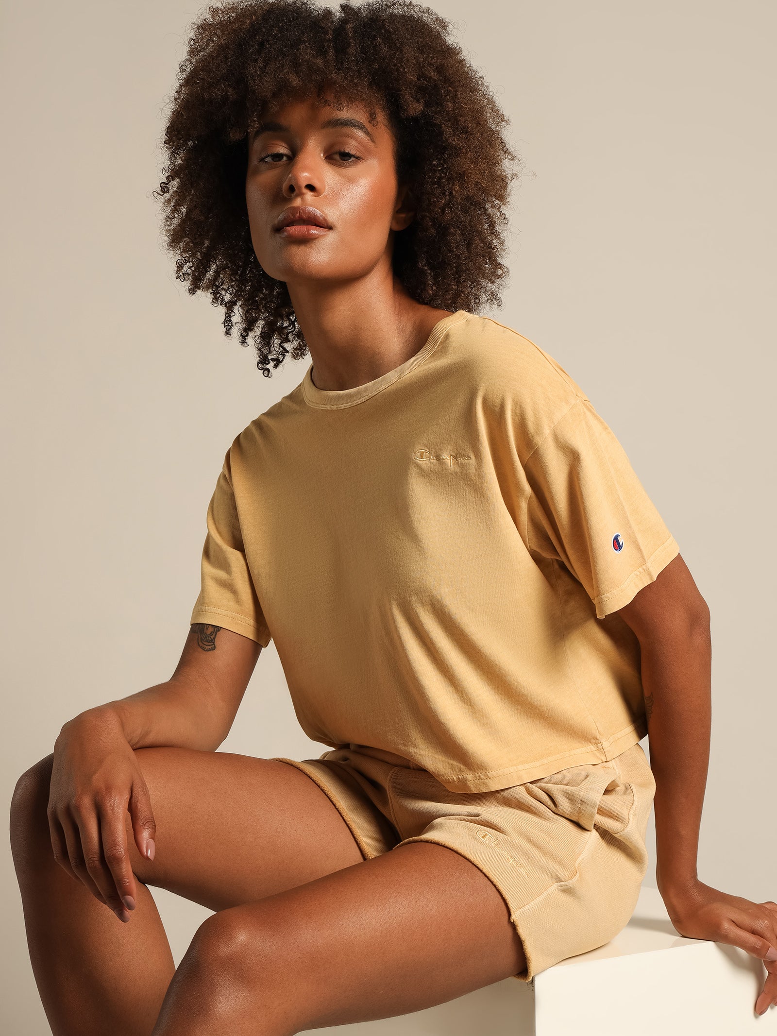 Lightweight Vintage T-Shirt in Gold Buttercup