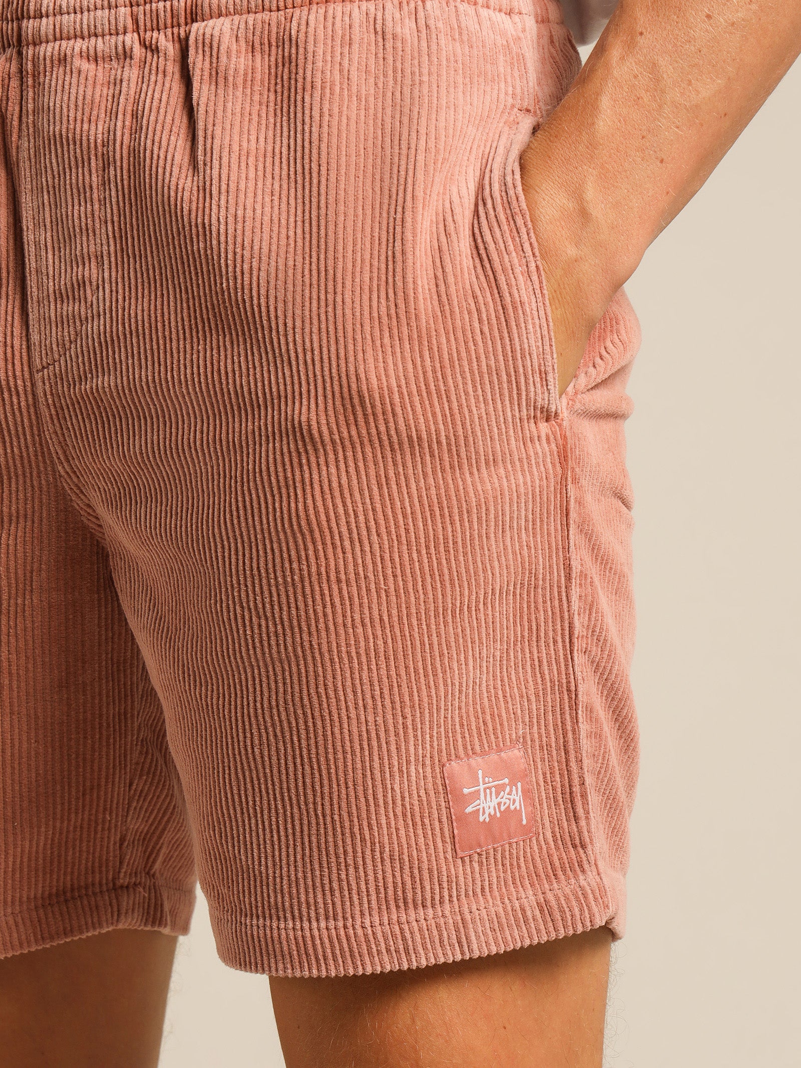 Wide Wale Corduroy Beachshorts in Sienna PInk