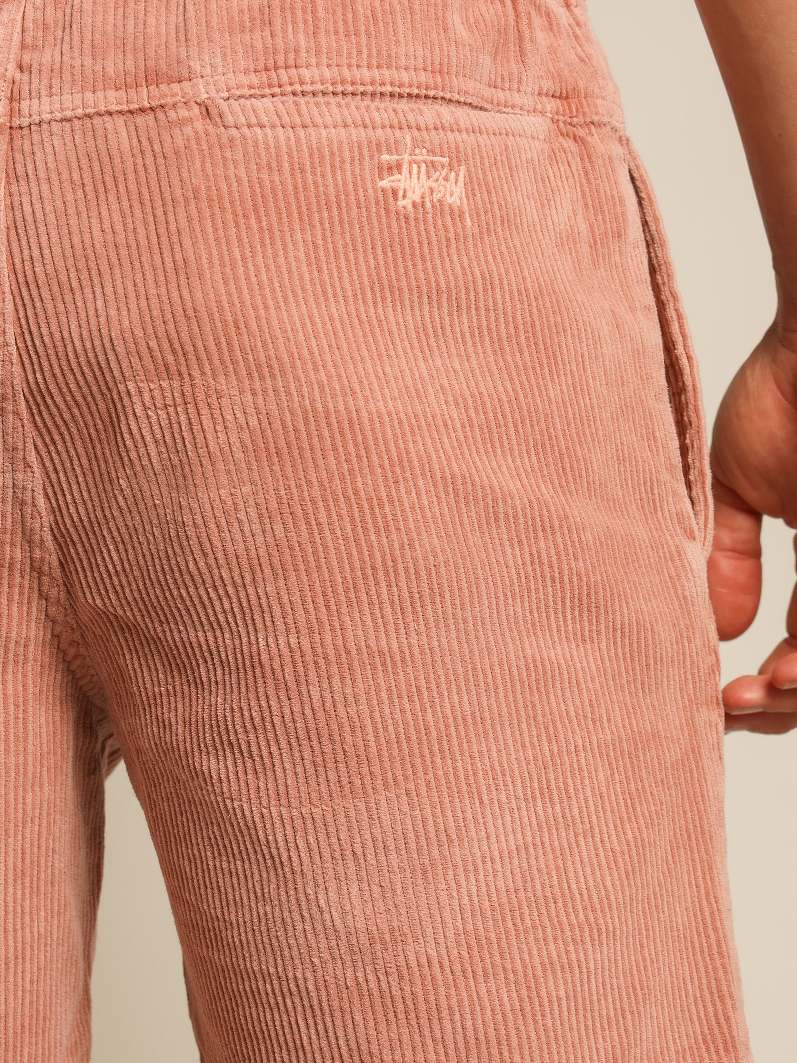 Wide Wale Corduroy Beachshorts in Sienna PInk