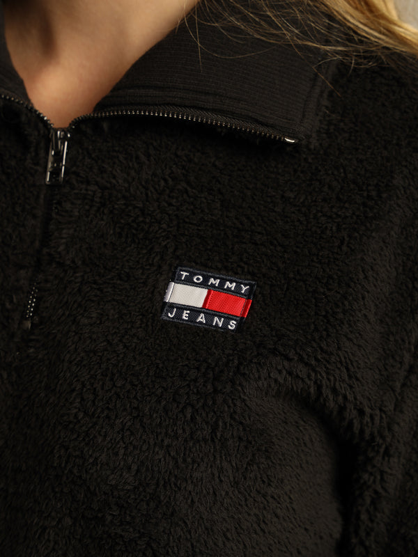 Tommy hilfiger Boxy Plush Fleece Sweatshirt in Black | Glue Store