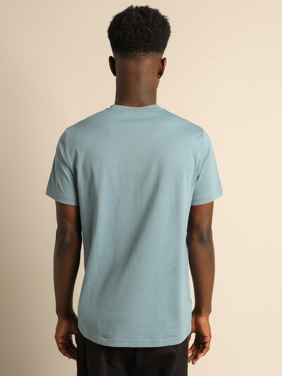 Fred Perry Laurel Wreath T-Shirt in Blue | Blue