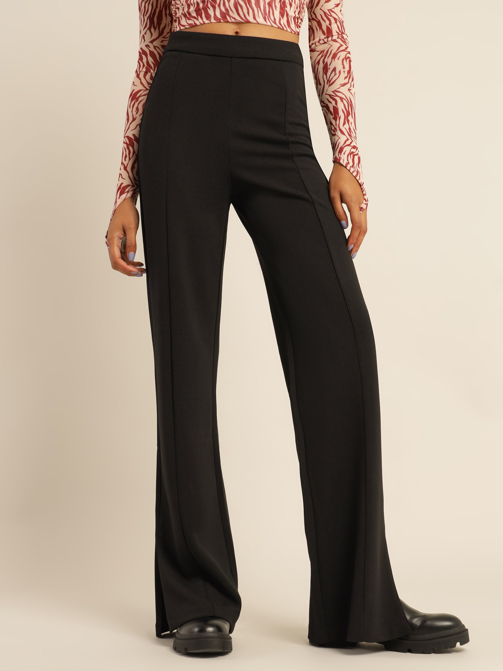 Black crepe outlet wide leg pants