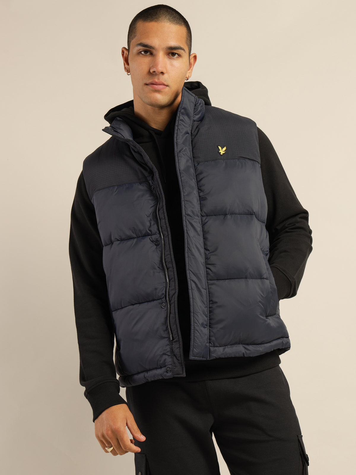 Lyle & Scott Wadded Gilet in Dark Navy | Navy