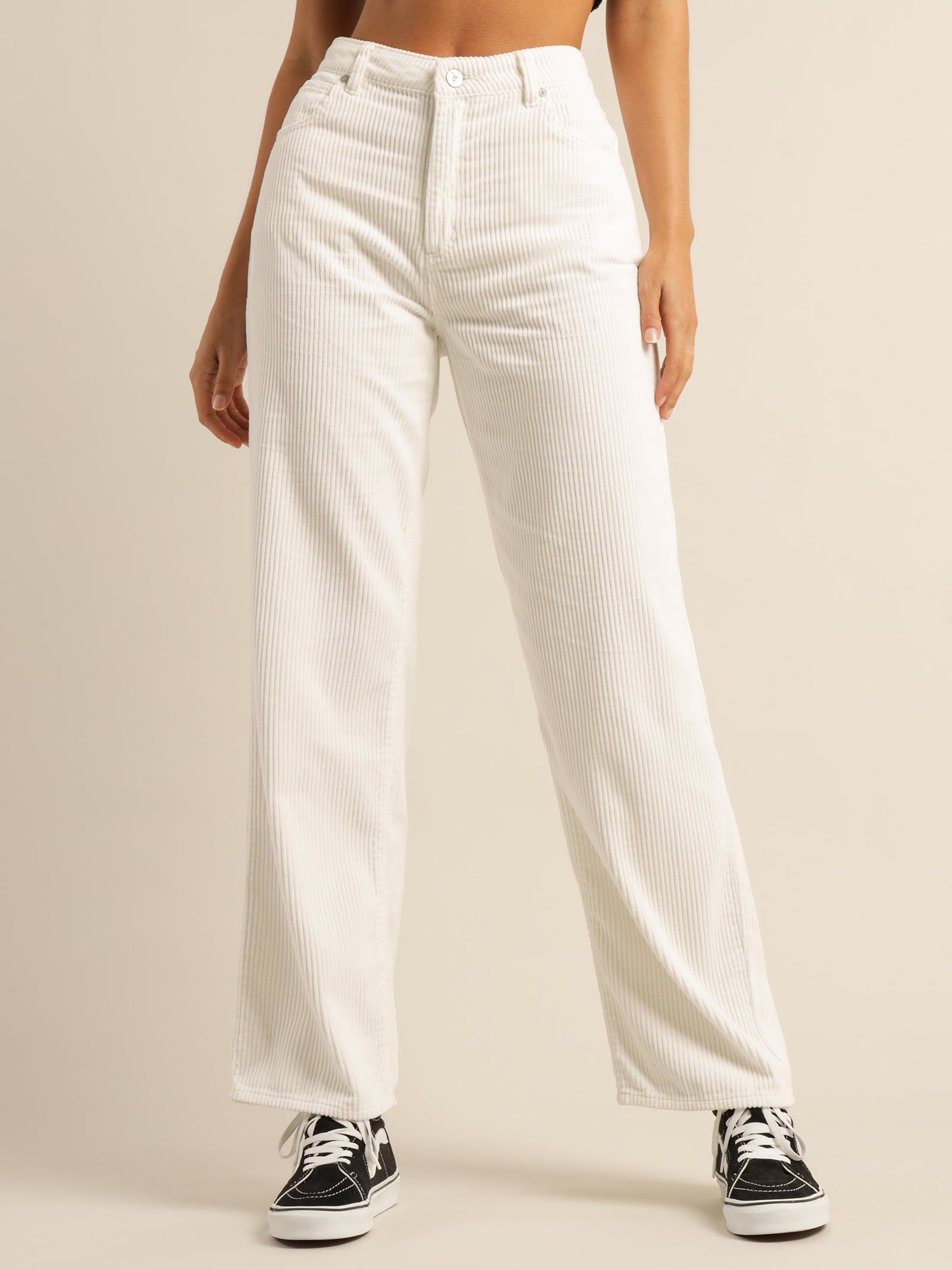 A Slouch Jean in Marshmellow Cord