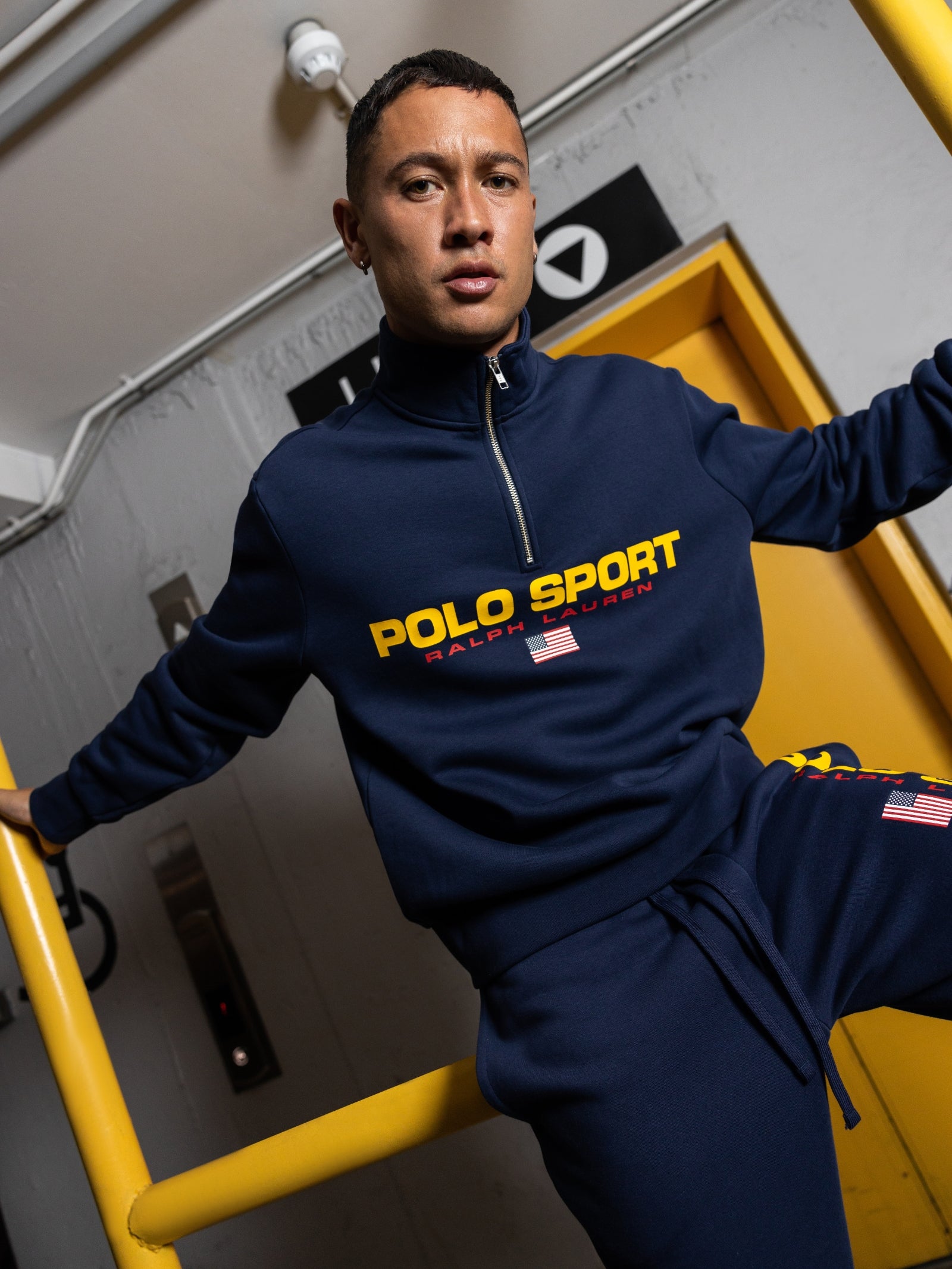 Polo Sport Quarter Zip in Cruise Navy