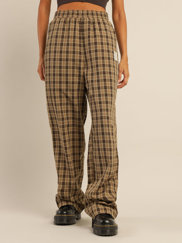 Beyond her Adley Check Pants in Brown Check Brown check | Glue Store