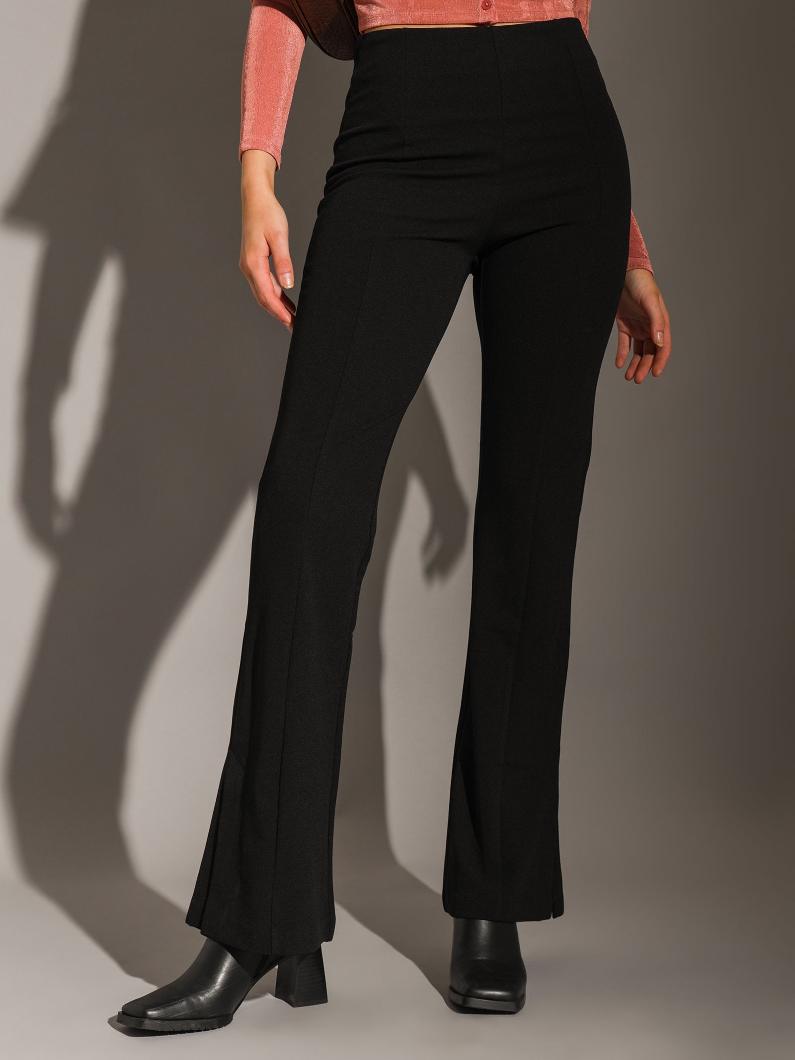 Alexia Flared Crepe Pants in Black