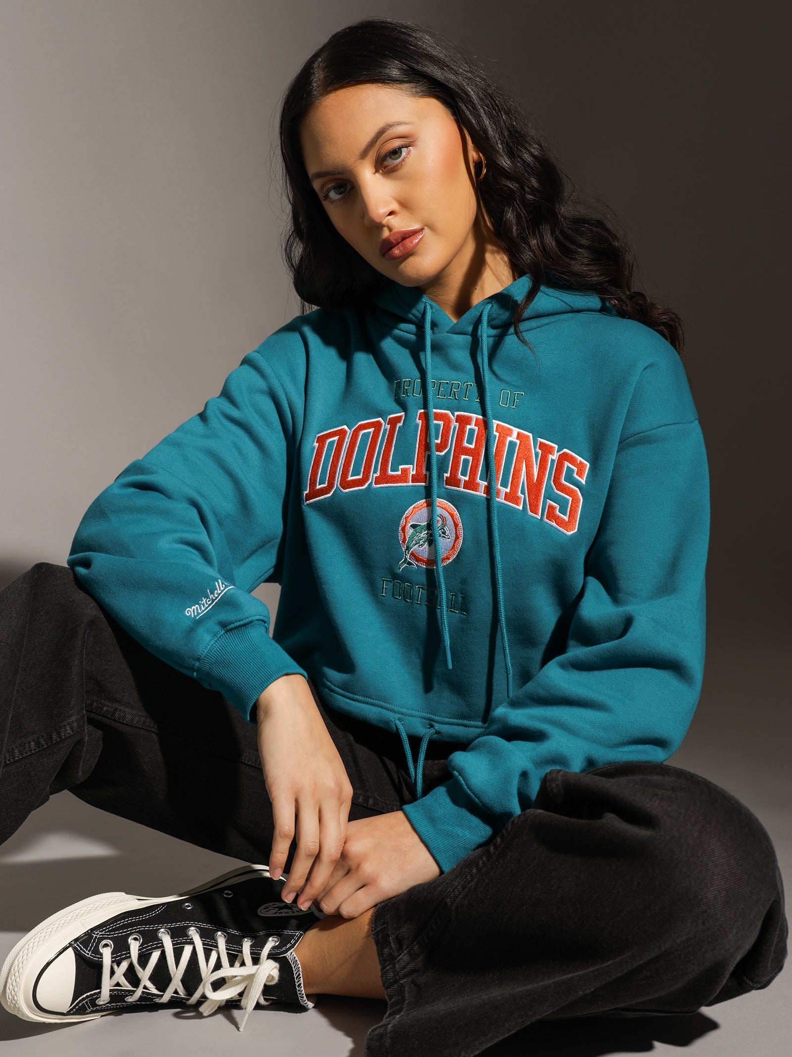 Mitchell & Ness - Miami Dolphins Vintage Arch Crop Hoodie in Faded