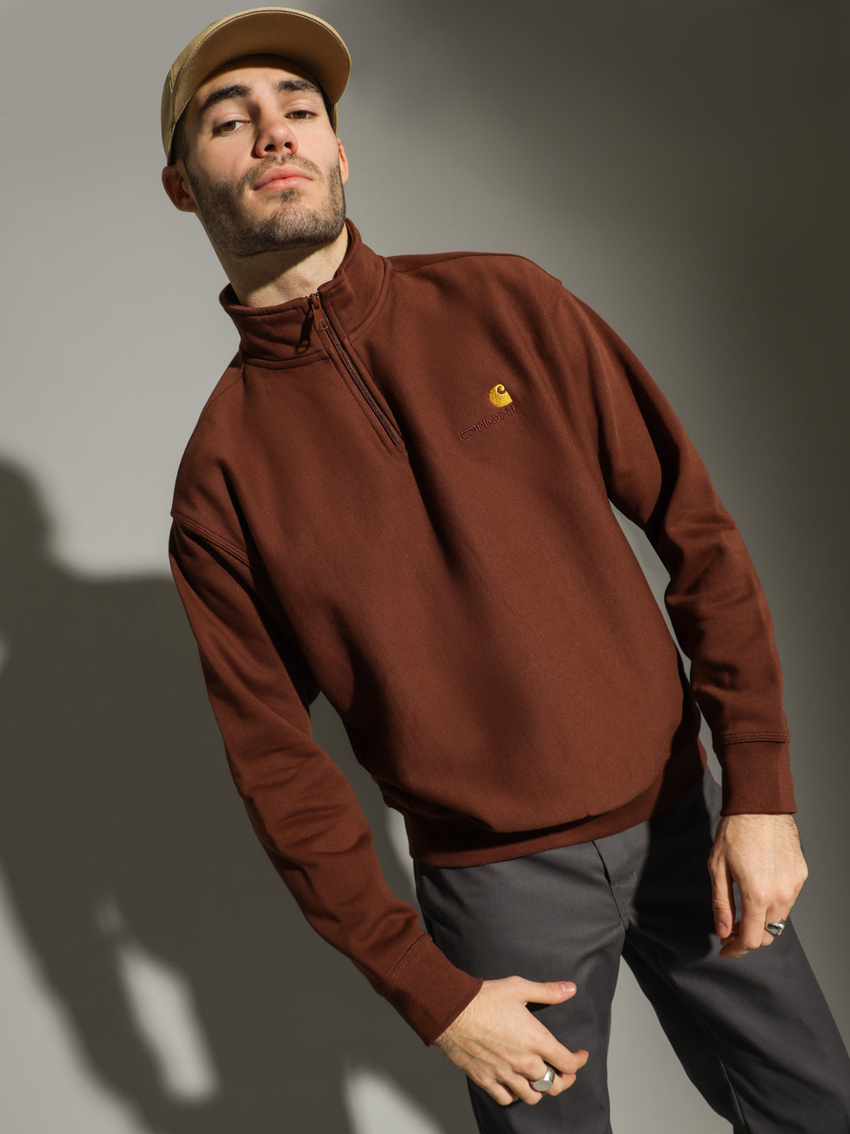 Carhartt Wip Half Zip American Script Sweat in Brown | Brown