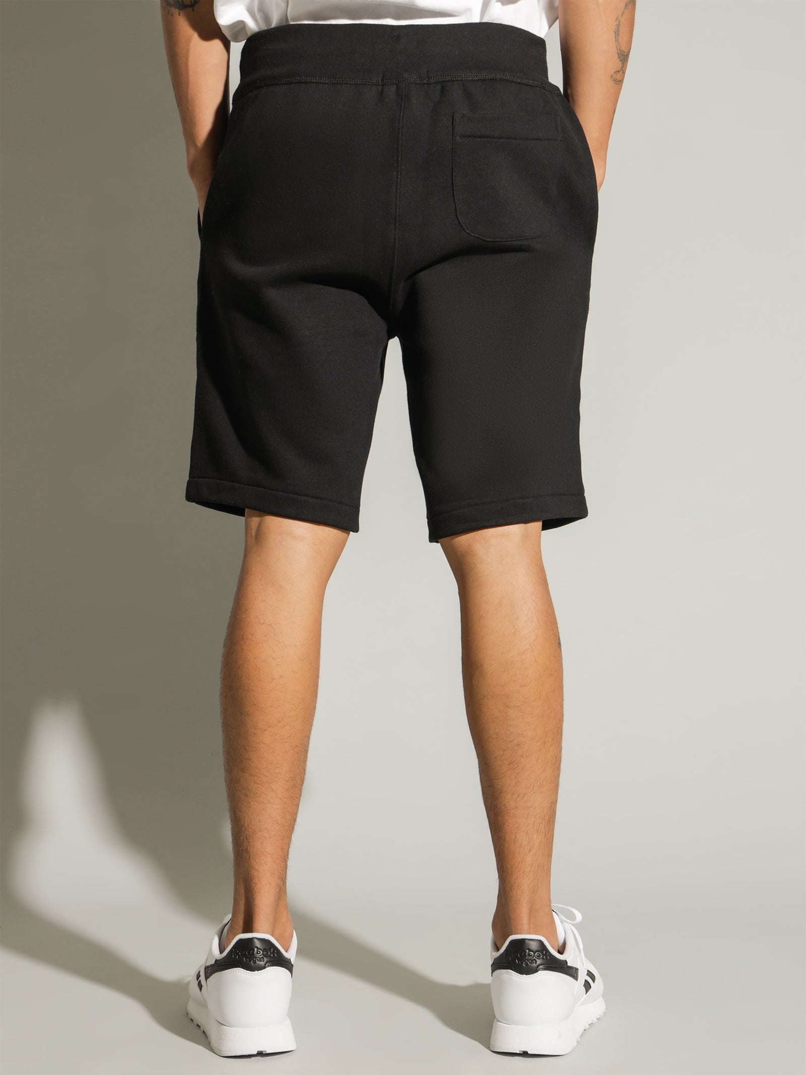 Vintage Fleece Shorts in Black