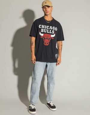 Chicago Bulls T-Shirt in Faded Black - Glue Store