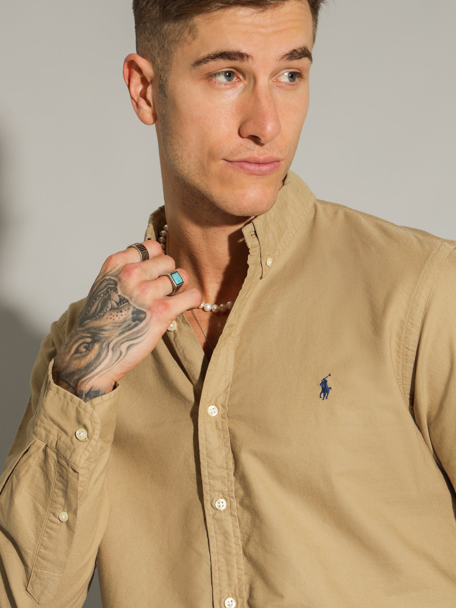 Button Down Slim-Fit Oxford Shirt in Surrey Tan