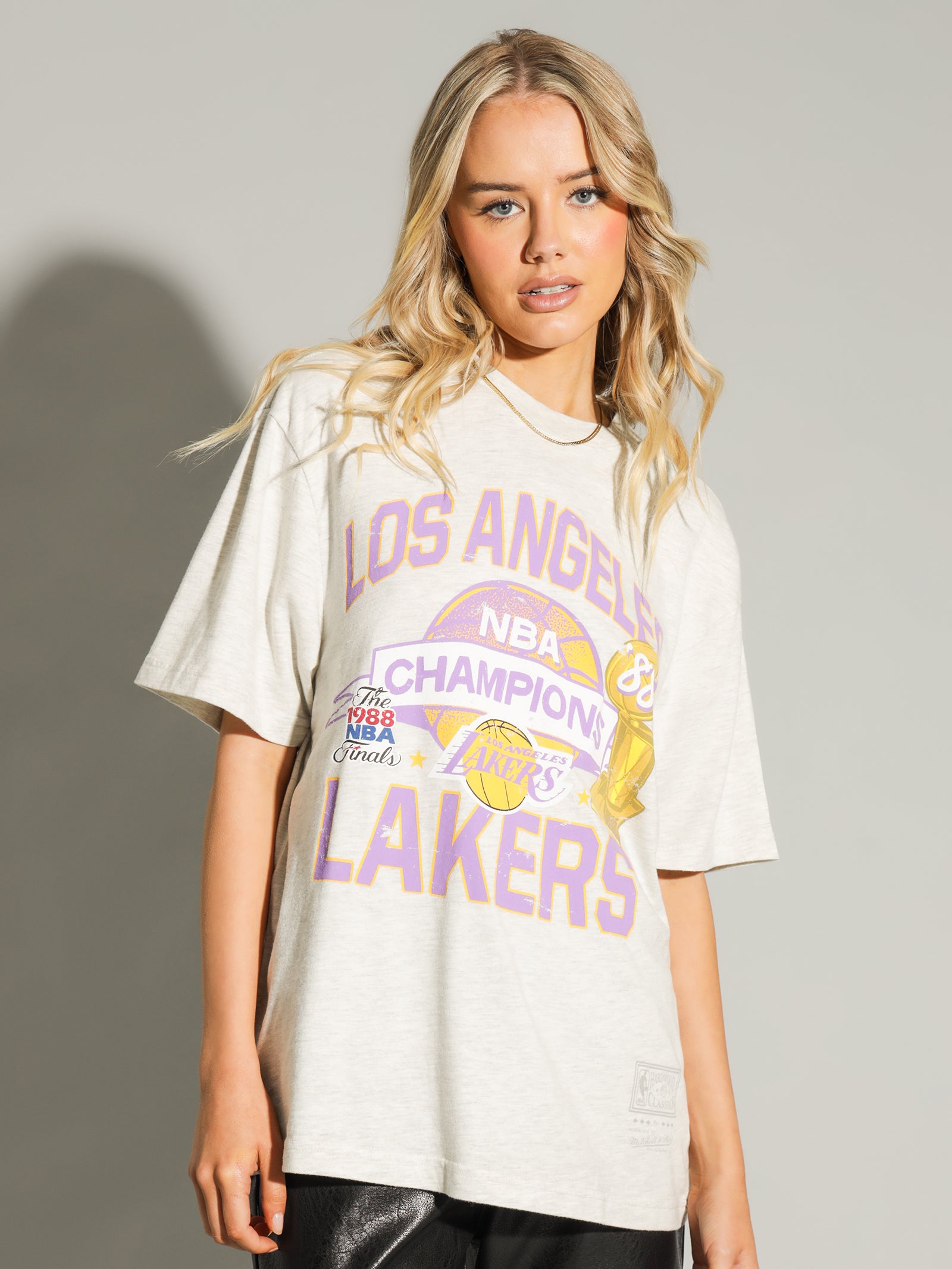 Los Angeles Lakers Lay Up Sweatpants - White Marle - Throwback