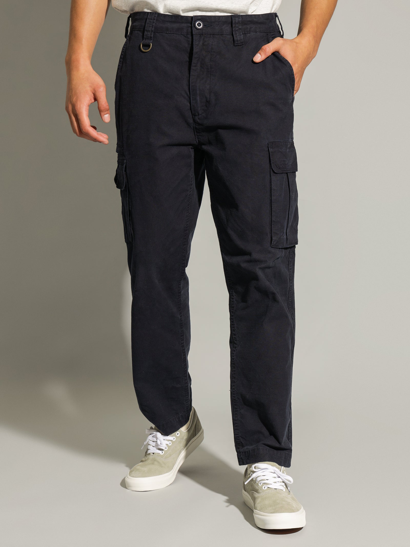 Slacker Cargo Pants in Navy