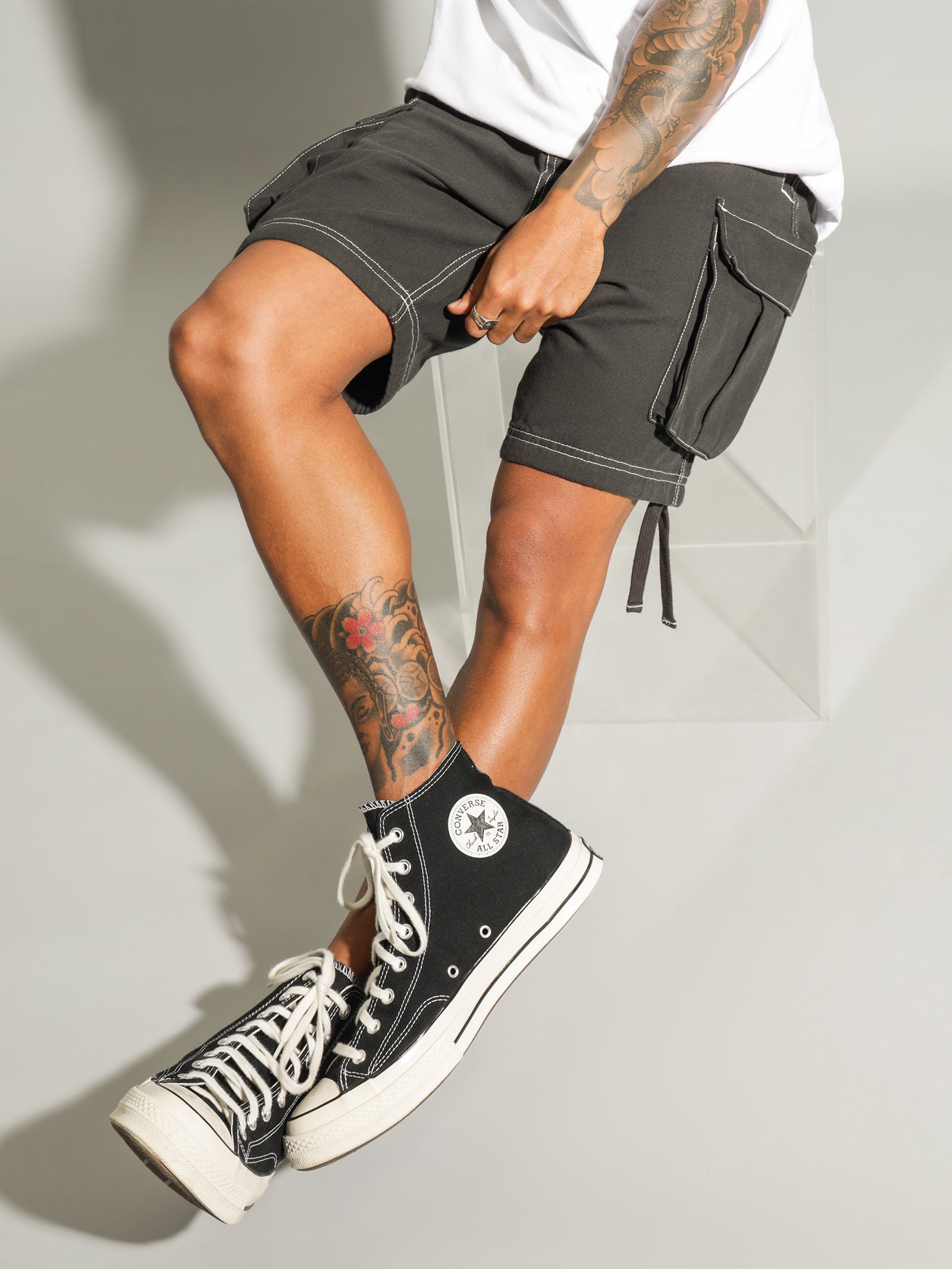 Syndicate Cargo Shorts in Obsidian