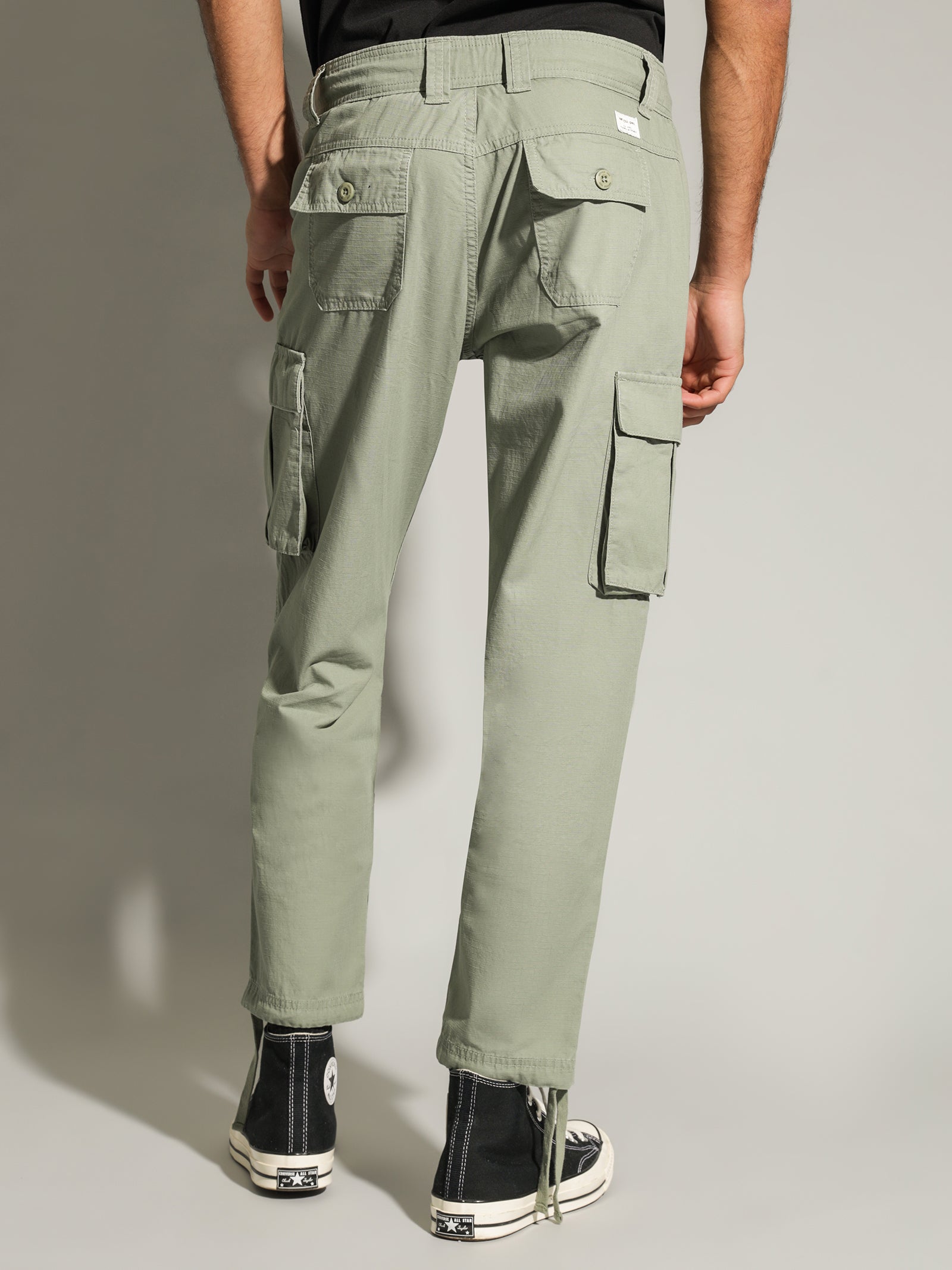 Wyatt Cargo Pants in Willow