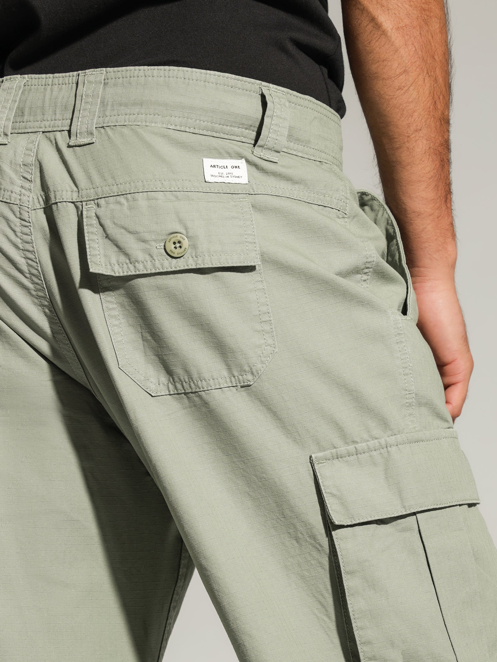 Wyatt Cargo Pants in Willow