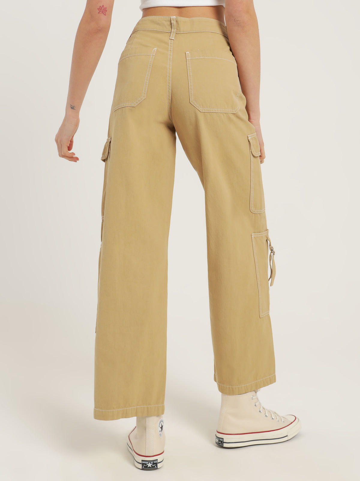 Beyond Her Bianca Low Rise Cargo Pants in Sand Tan | Sand