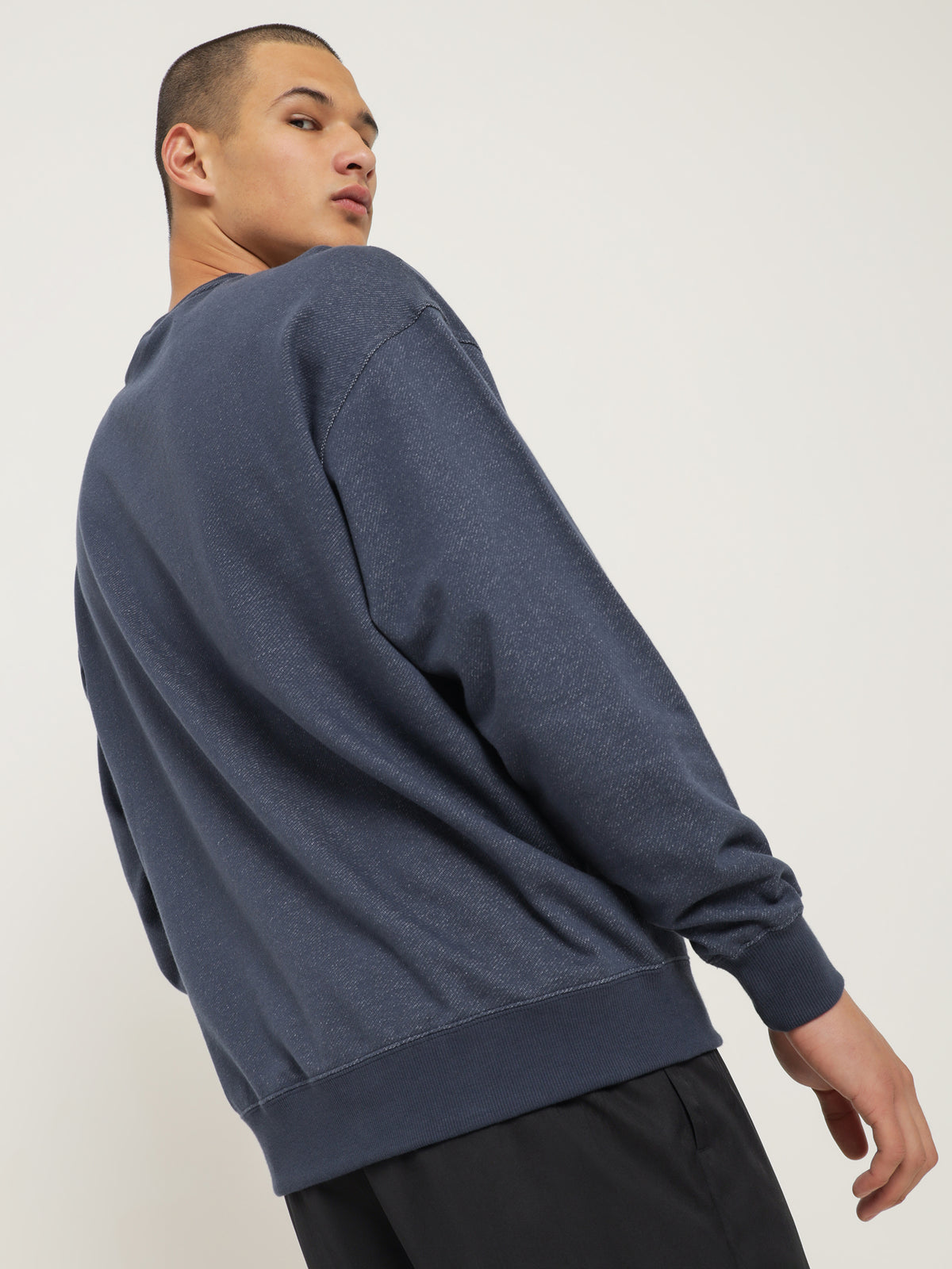 Puma Classic Denim Crew Fleece in Indigo | Indigo