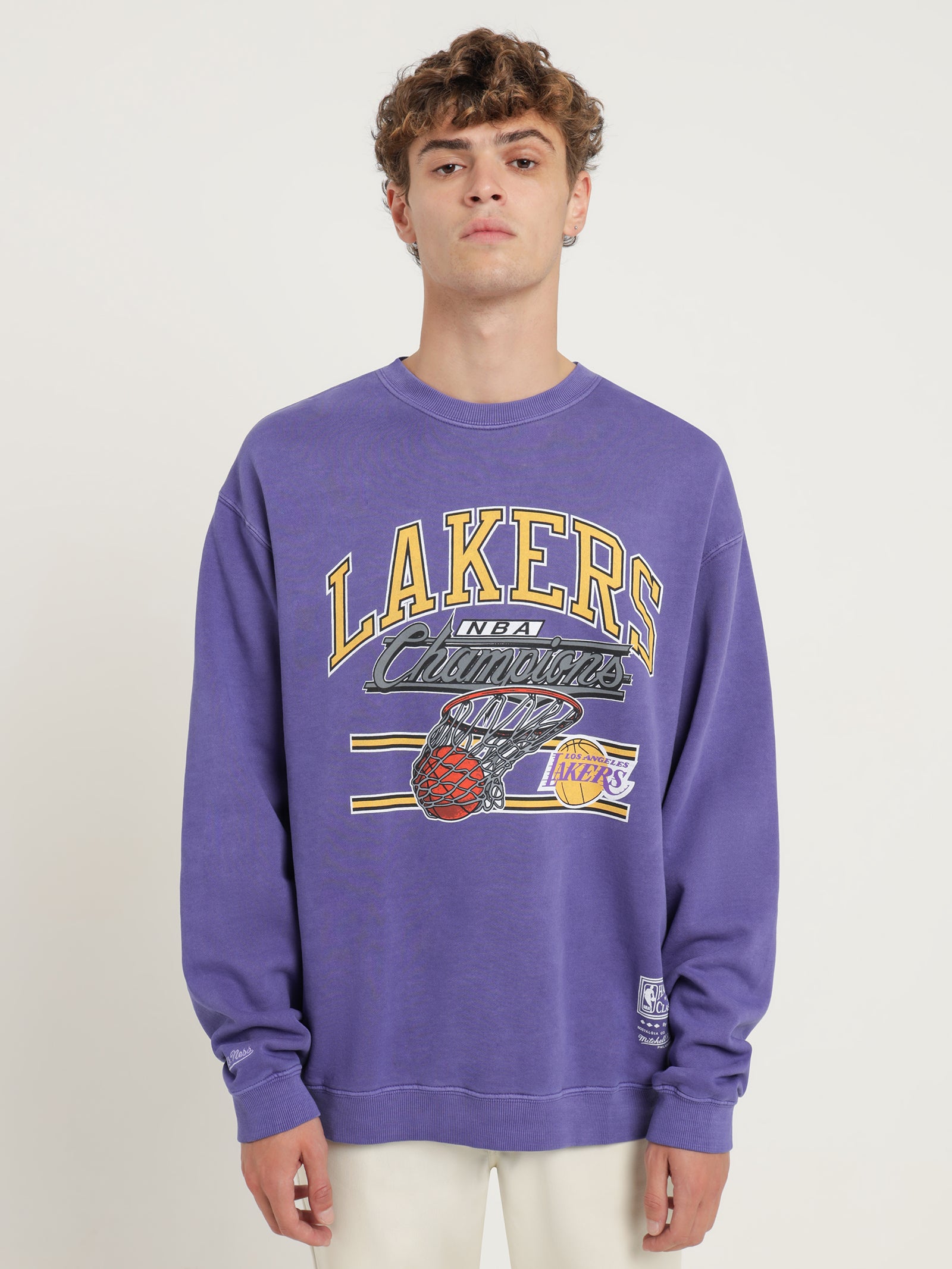 Los Angeles Lakers Hoop Crew Sweatshirt - Faded Purple - Throwback