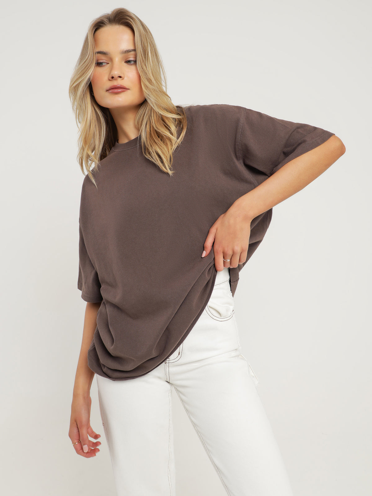 Beyond Her Andy Oversized T-Shirt in Chocolate | Chocolate