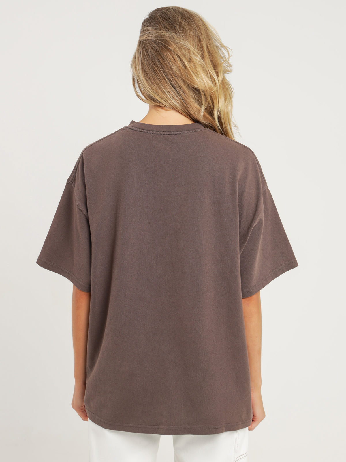 Beyond Her Andy Oversized T-Shirt in Chocolate | Chocolate