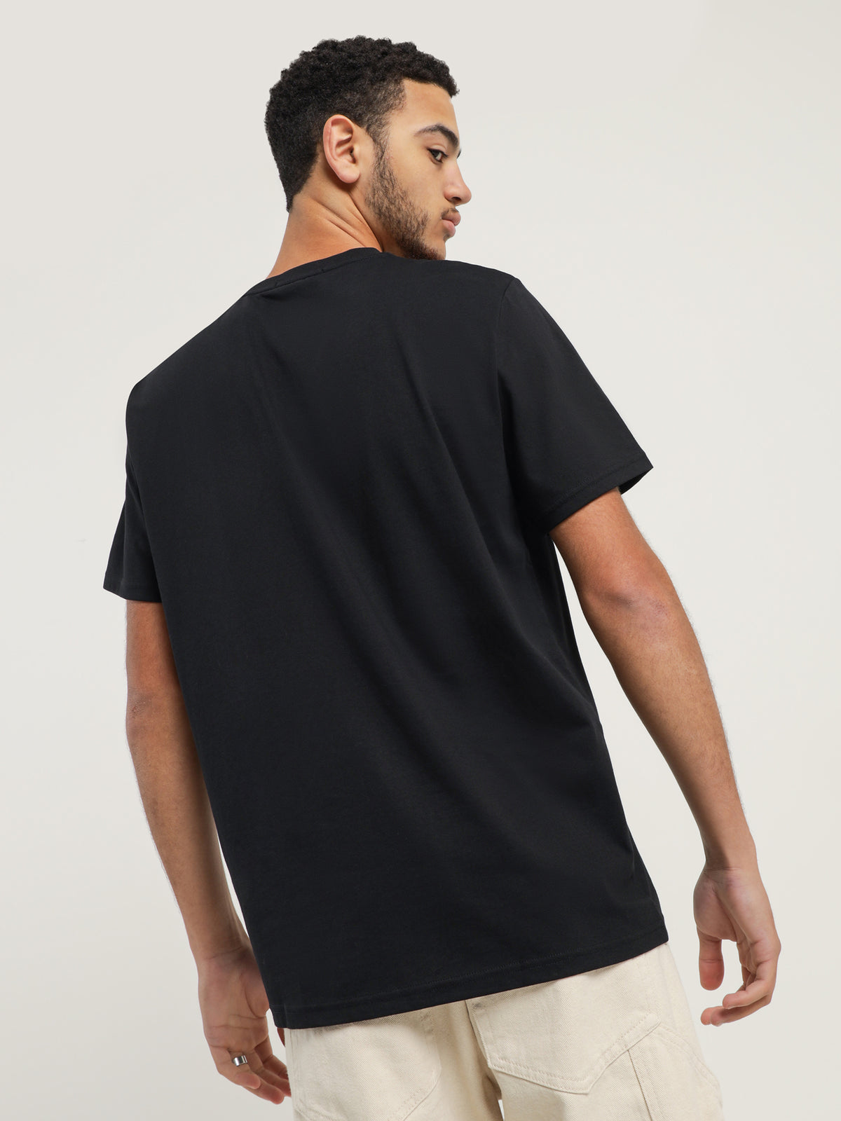 Fred Perry Circle Branding T-Shirt in Black | Black