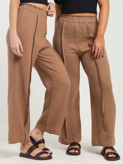 Quinn Seam Front Pants in Latte Brown