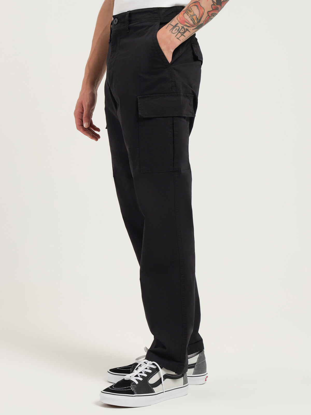 Vans Service LT WT Pants in Black | Black