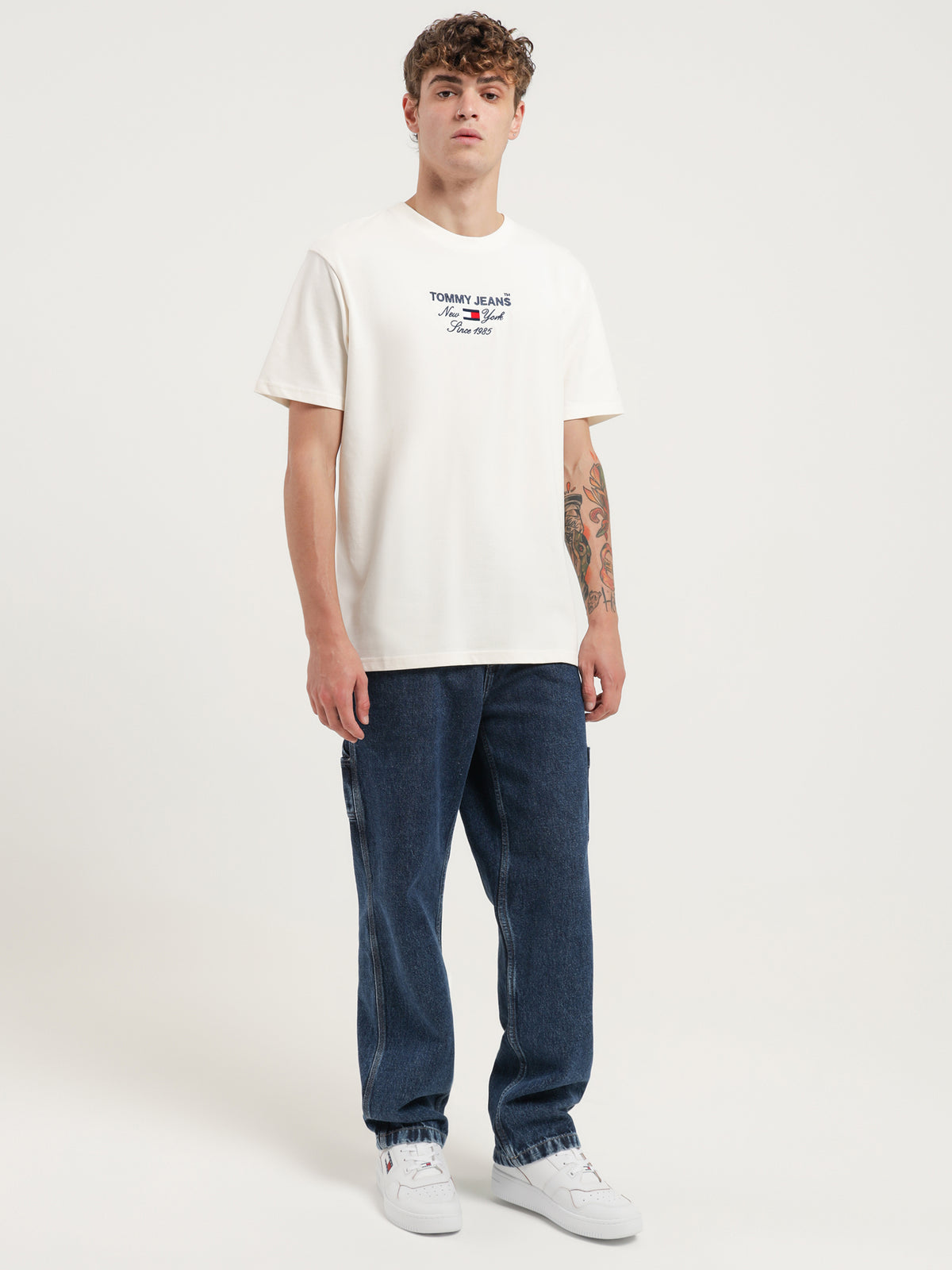 Tommy Hilfiger Timeless Font T-Shirt in Off White | Off White