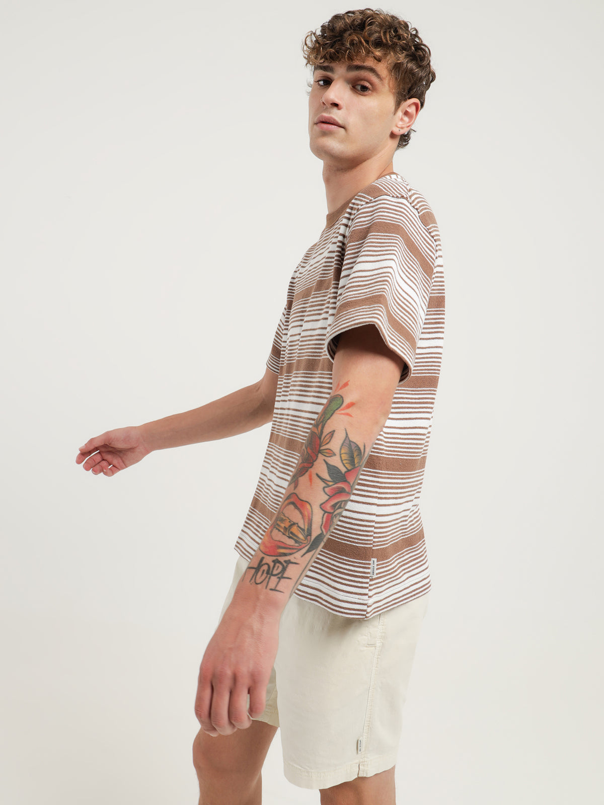 Article One Clemens T-Shirt in Camel | Camel Stripe