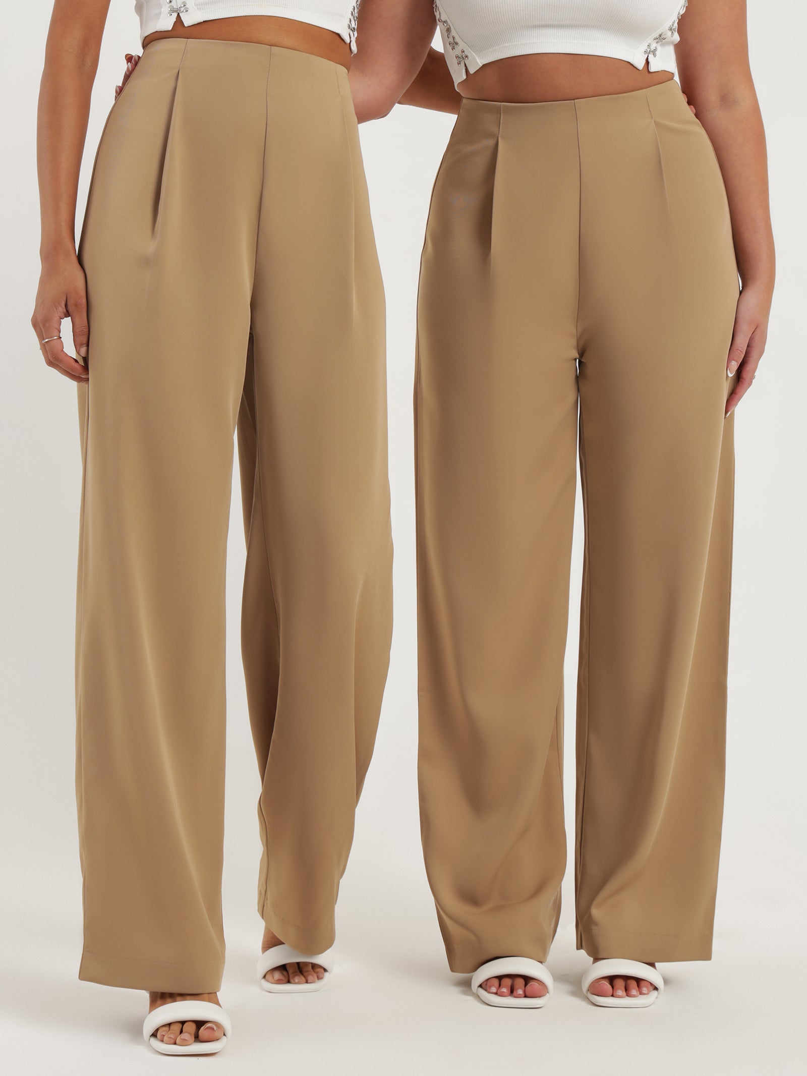 Avia Pants in Sand