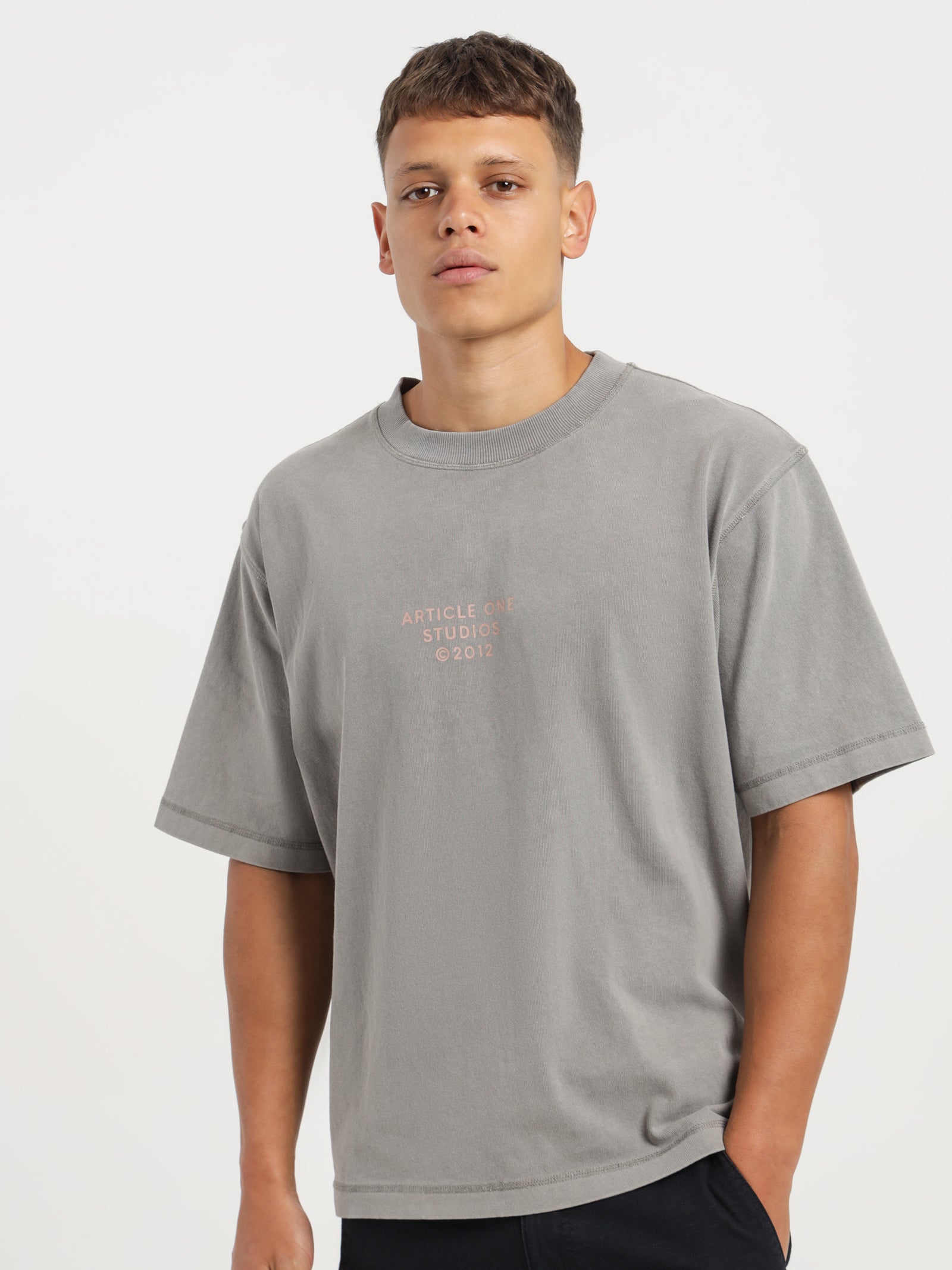 Article one Studio Logo T-Shirt in Oyster Oyster | Glue Store